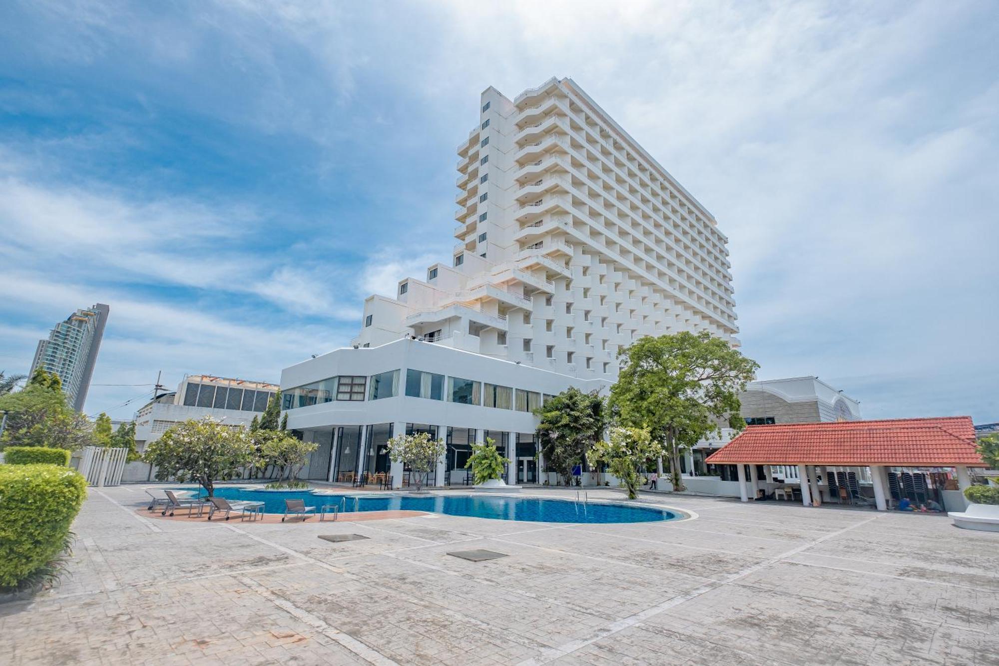 Welcome Hotel