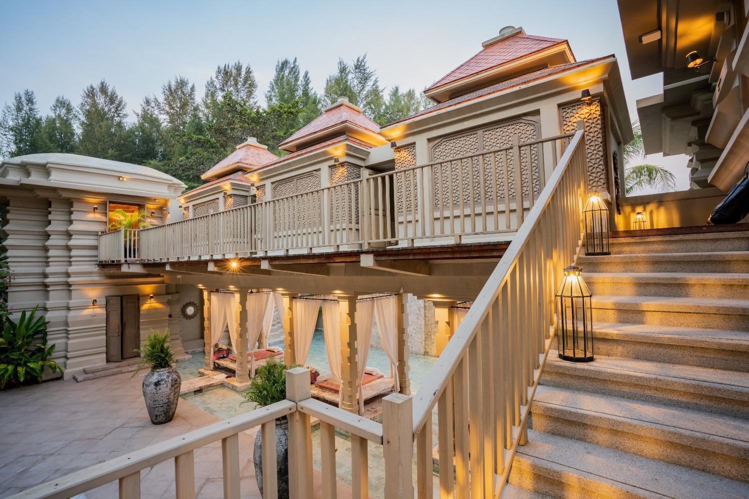 Devasom & Resort 5*