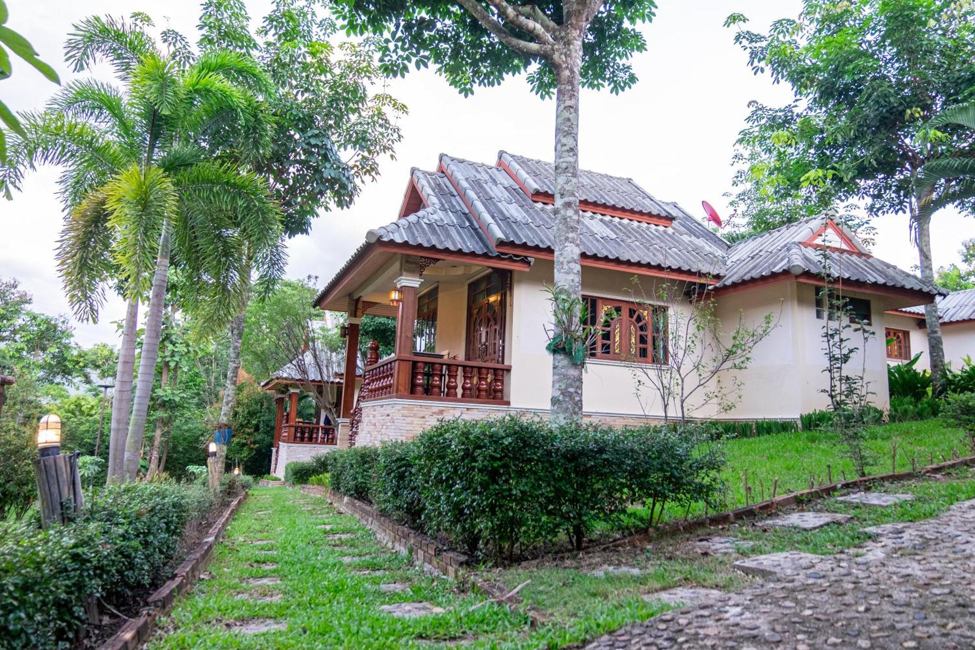 Resort Mont Goei 3*