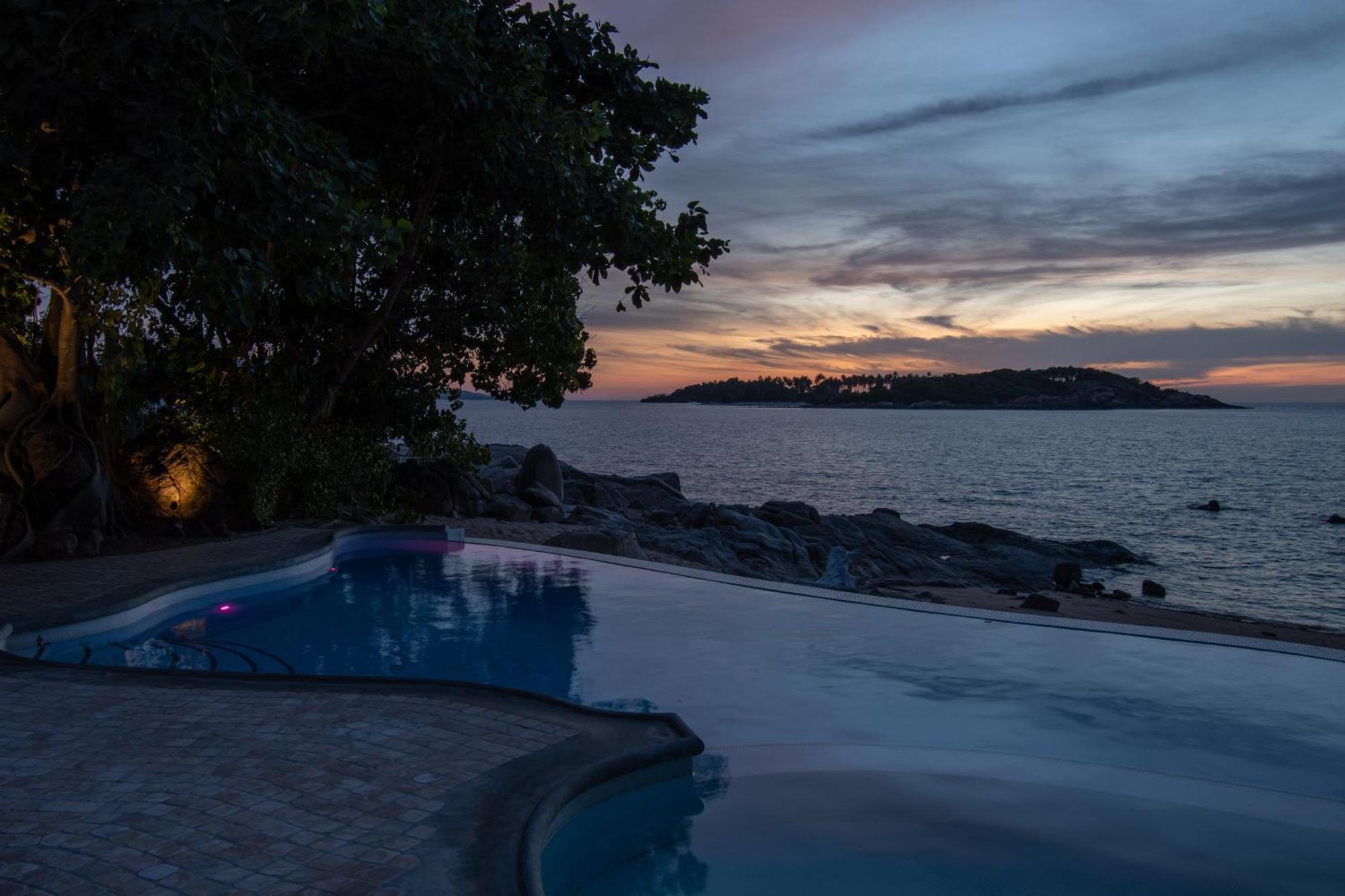 Ampersand Resort