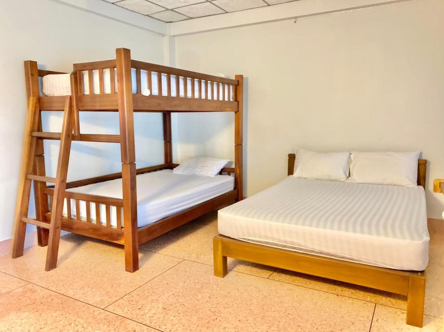 Hotel No7