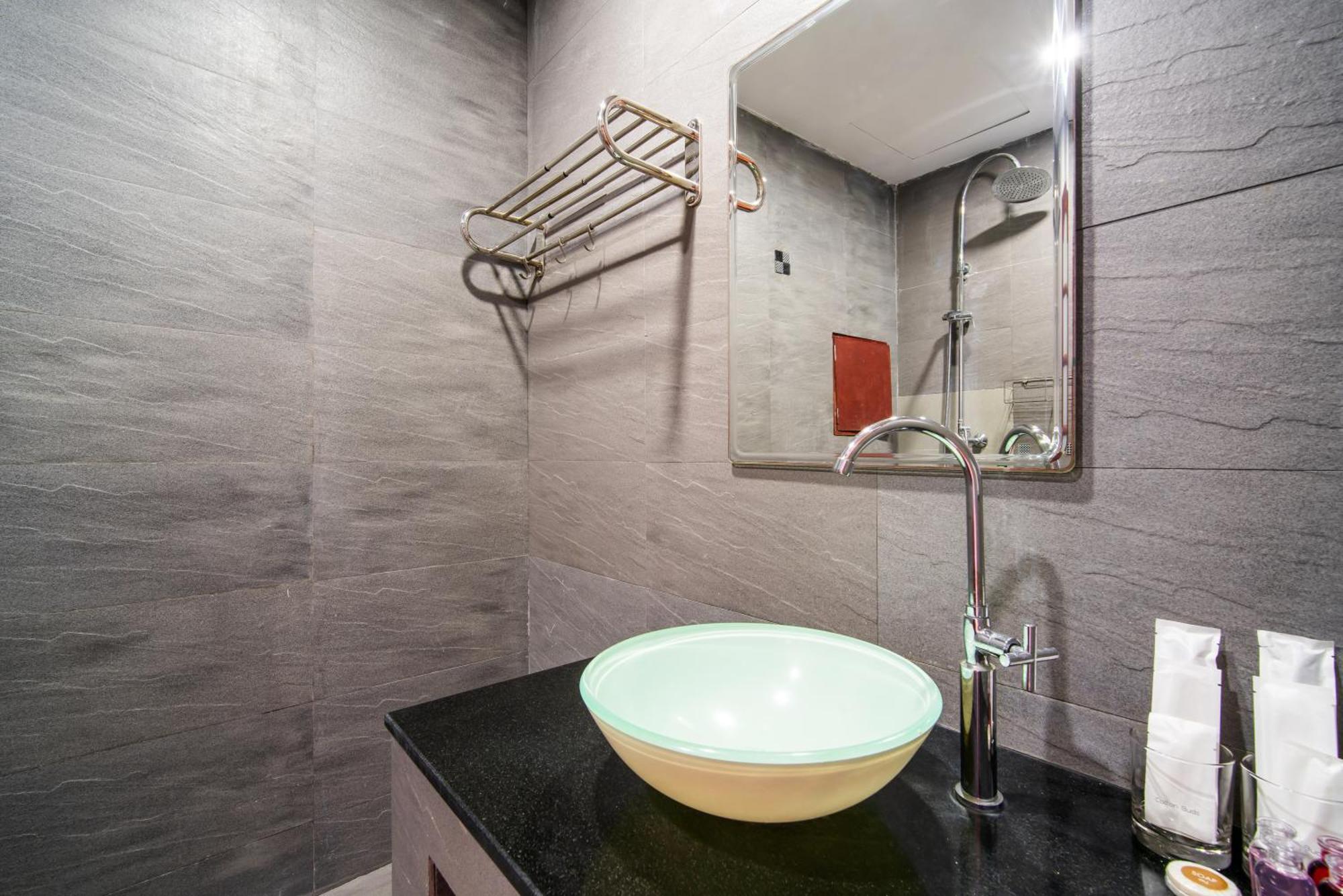 Villa: Oceanview Pool With Thai Hospitality Villa Patong