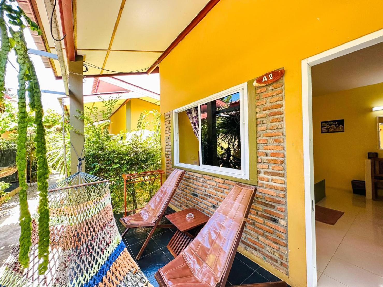 Lanta Baan Nok Guest house