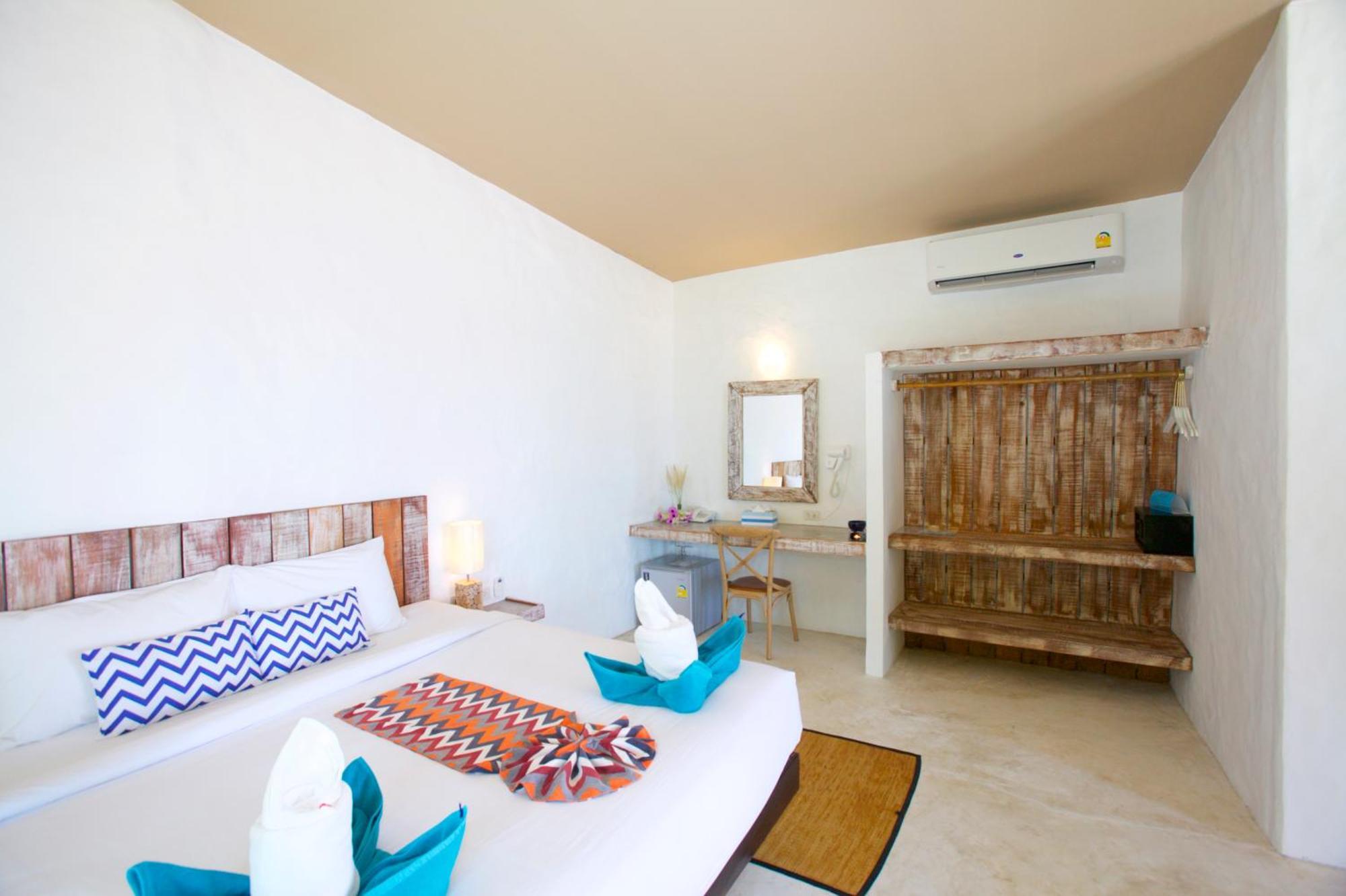 Lime N Soda Beachfront 3*