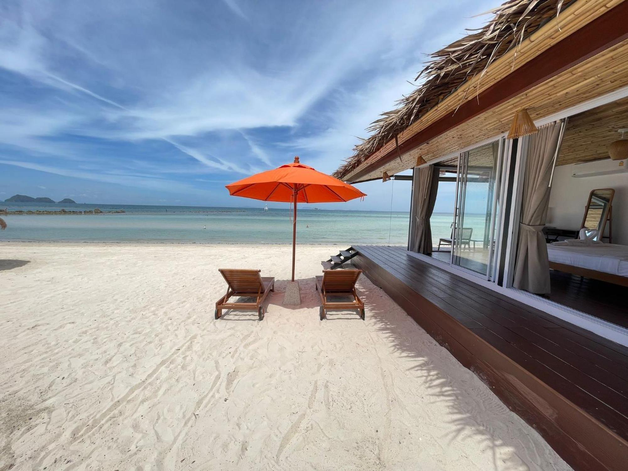 Resort Sea