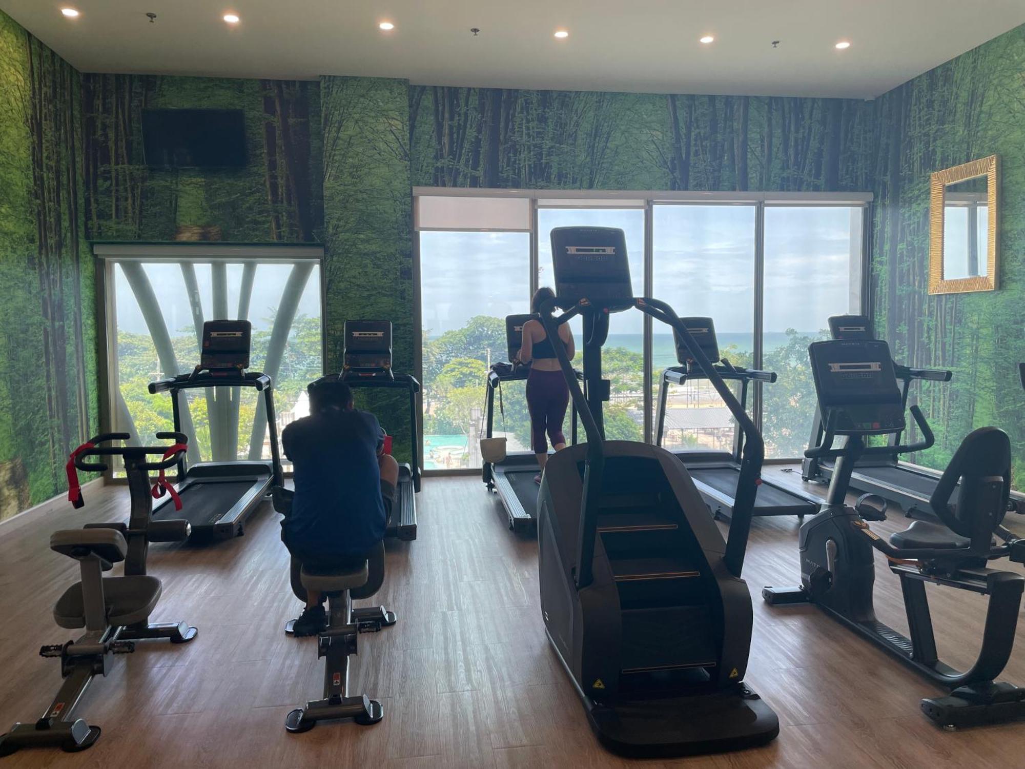Copacabana 中天海滩寇芭酒店公寓 * Jomtien Beach
