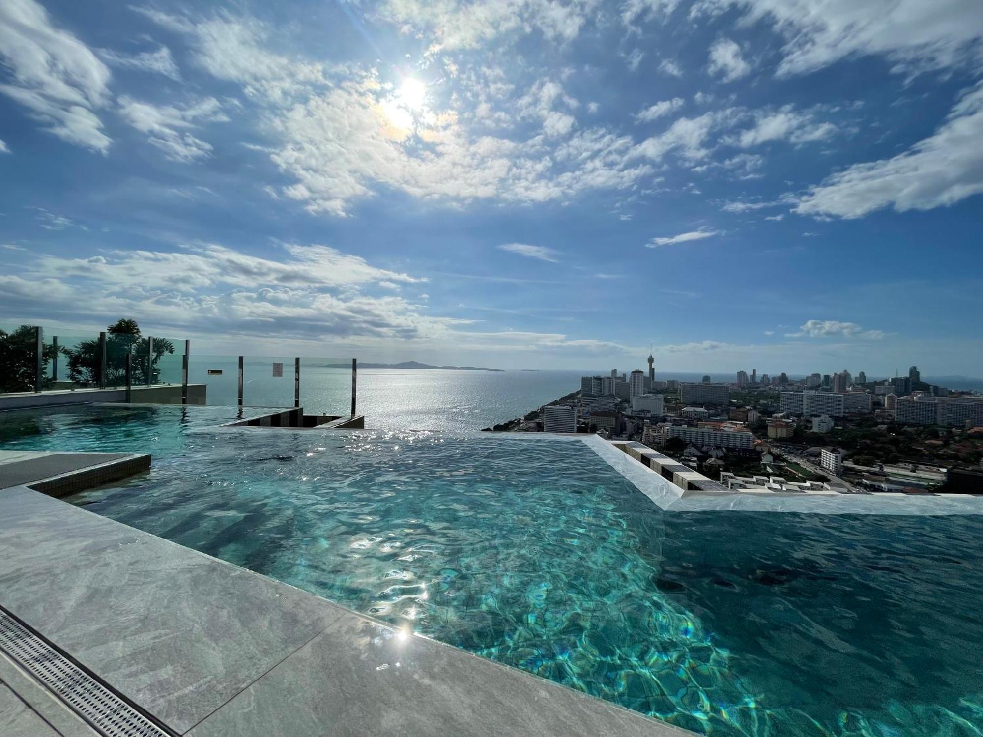 Copacabana 中天海滩寇芭酒店公寓 Jomtien Beach