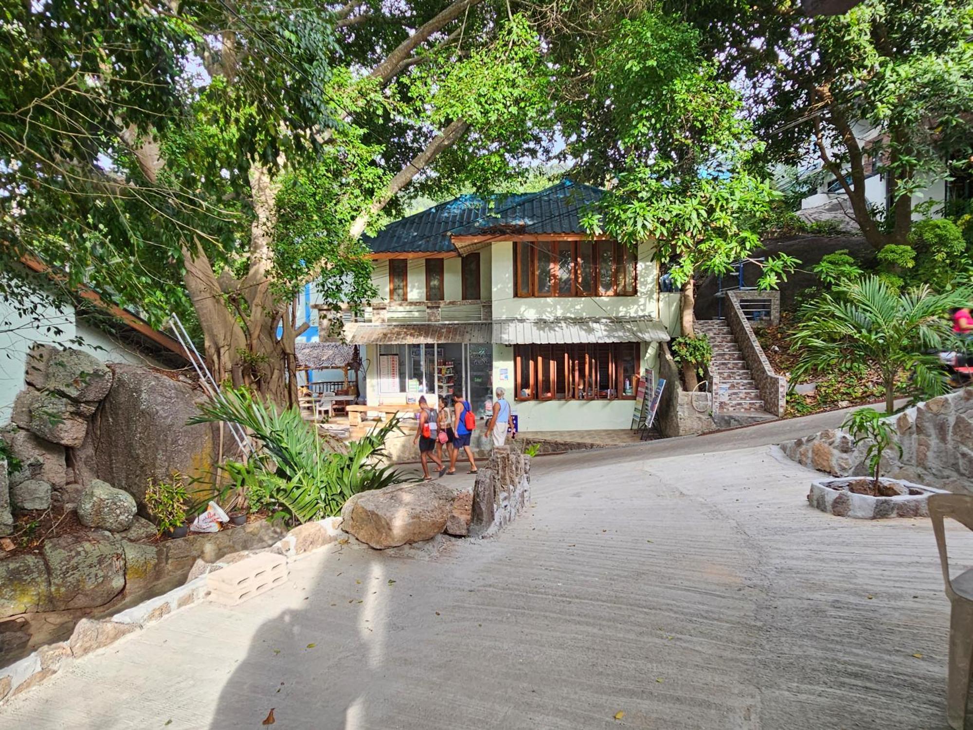 Ocean View Resort 2*