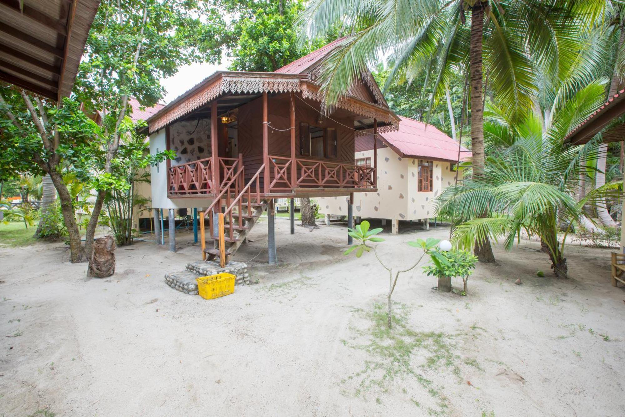 Bottle 1 Resort Bottle Beach