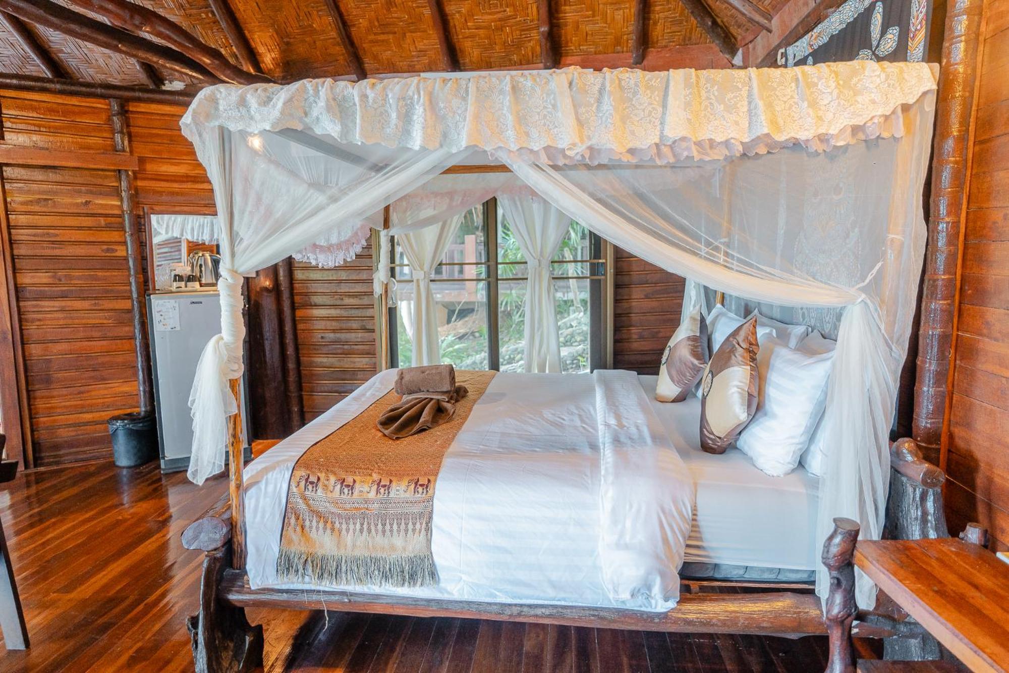 Koh Jum Resort 3*