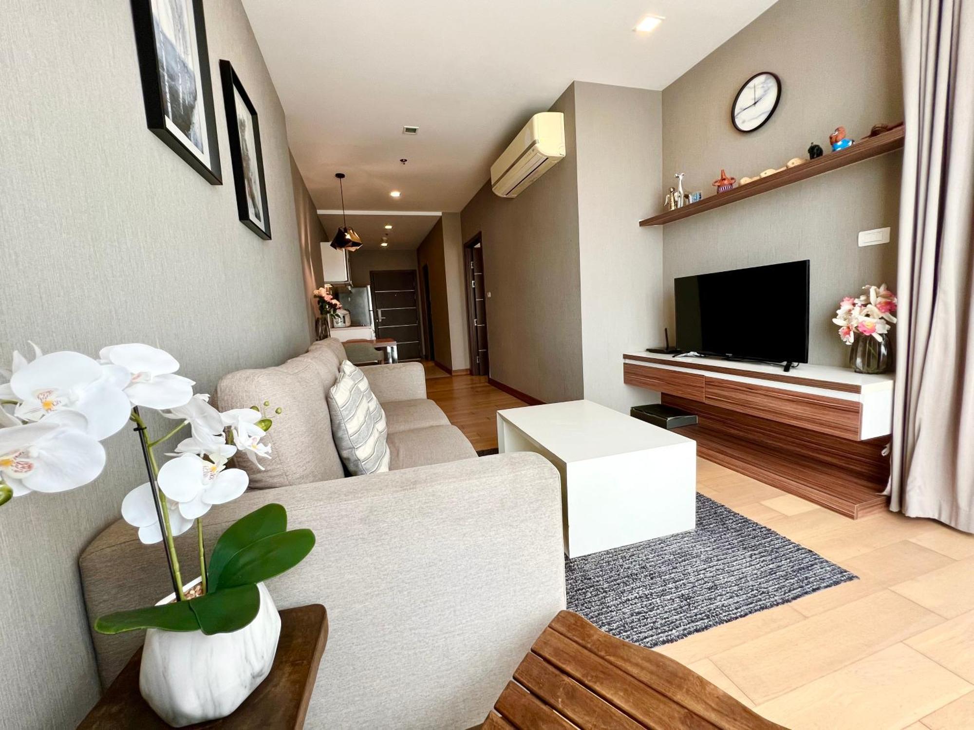 Apartment Cozy Luxury @ The Astra Chiang Mai