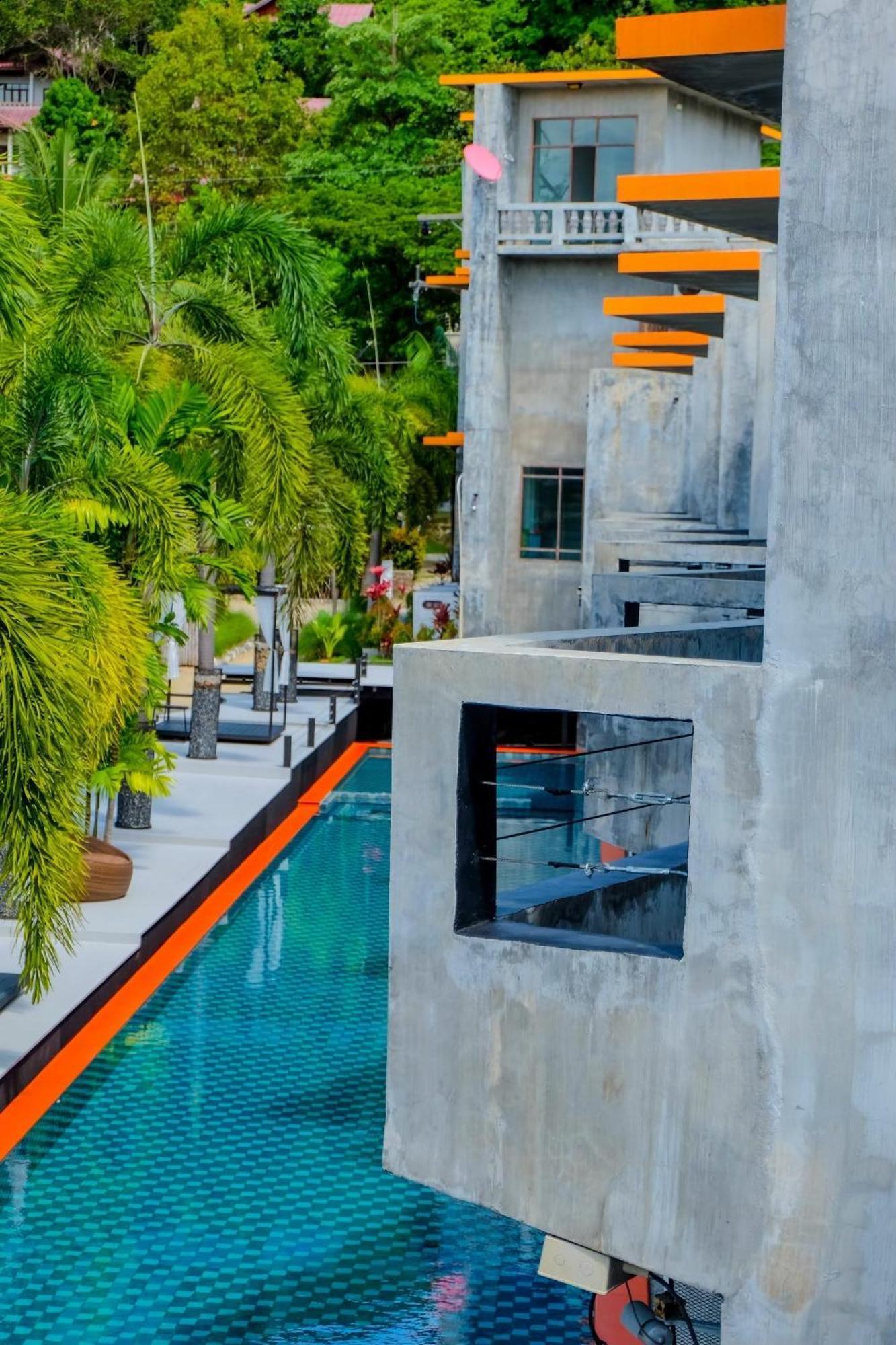 Resort Through