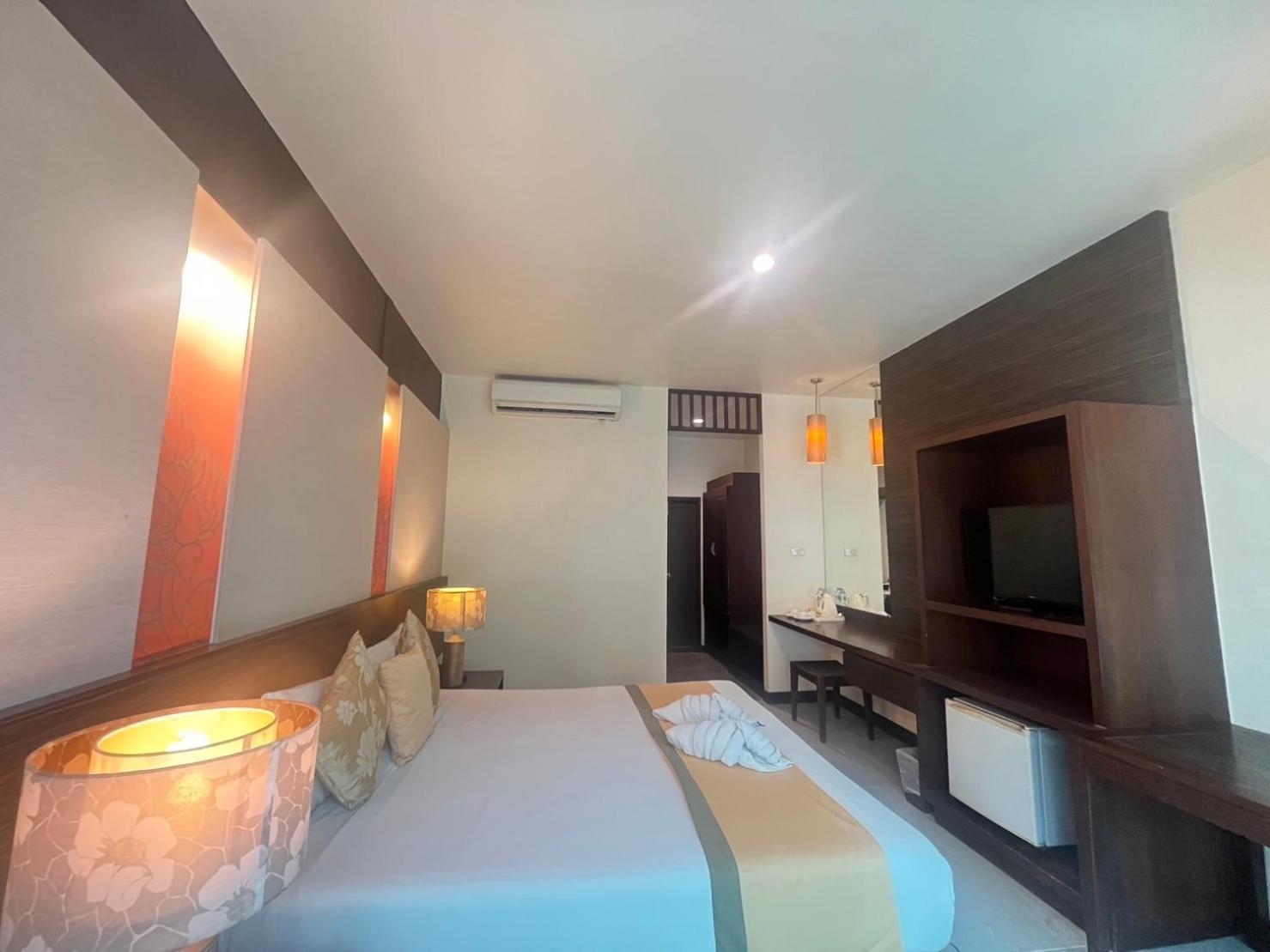 Al's Resort 3*