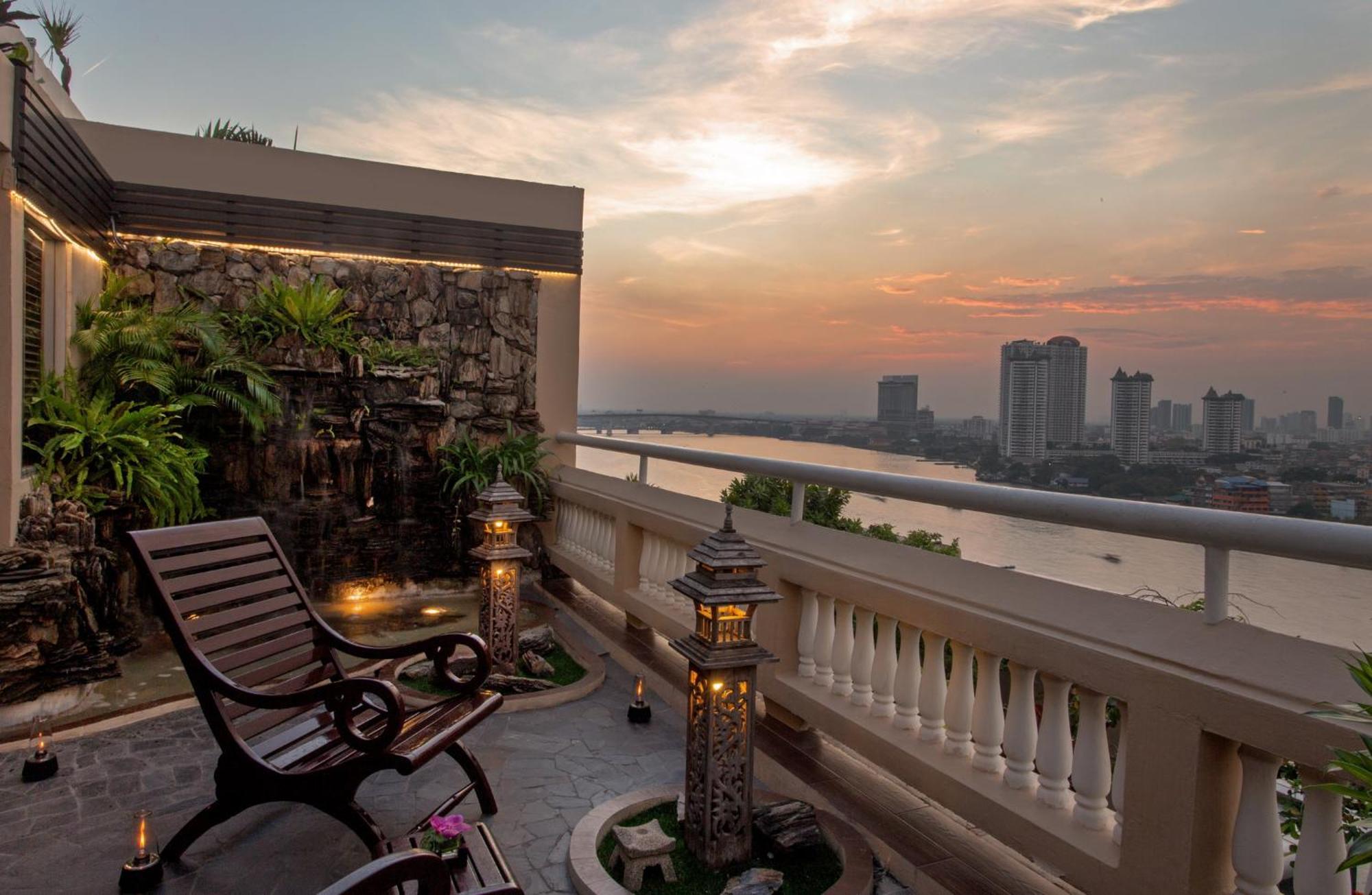 Hotel Ramada Plaza By Wyndham Menam Riverside Bangkok