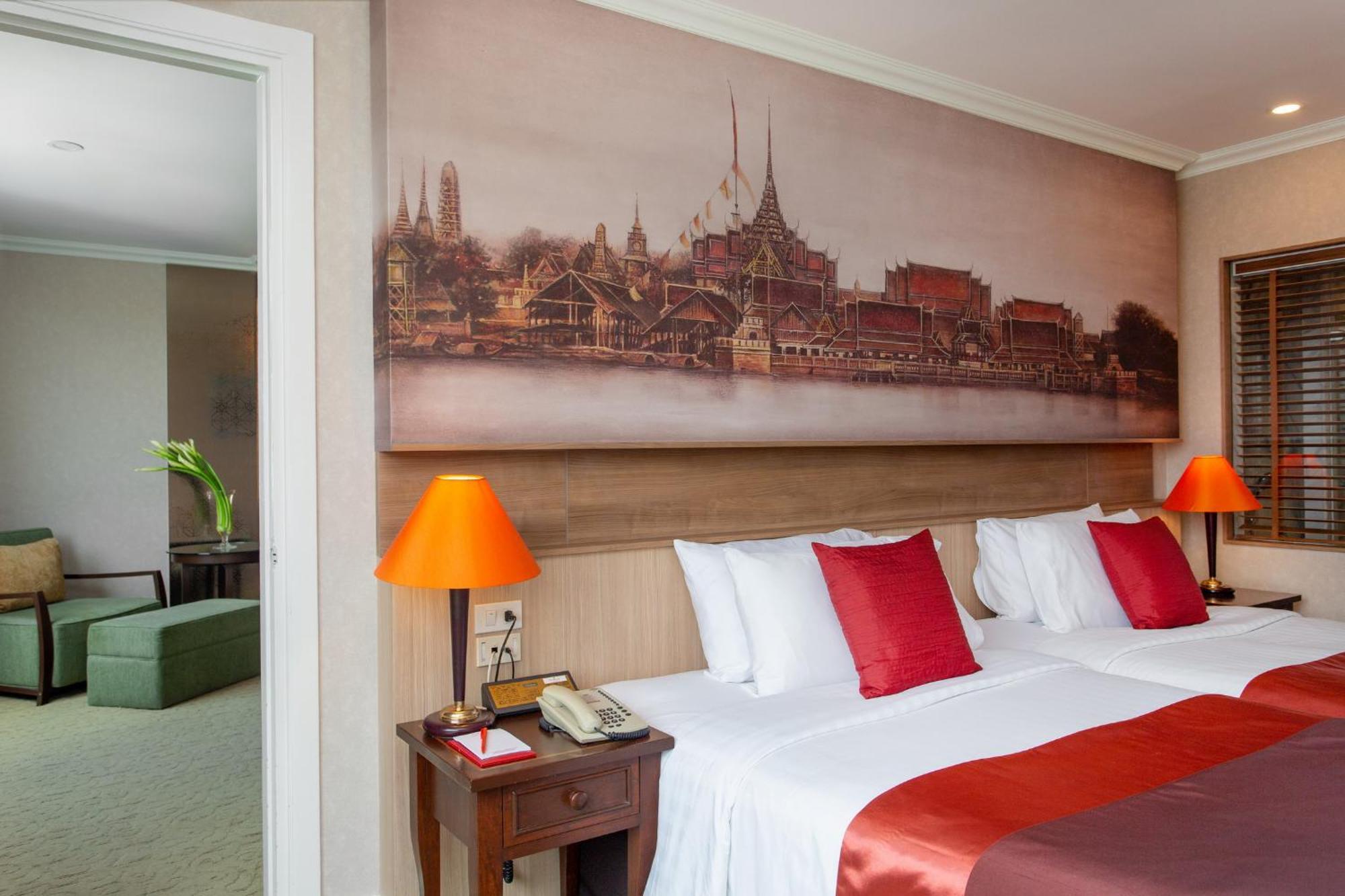 Ramada Plaza By Wyndham Menam Riverside 5* Bangkok