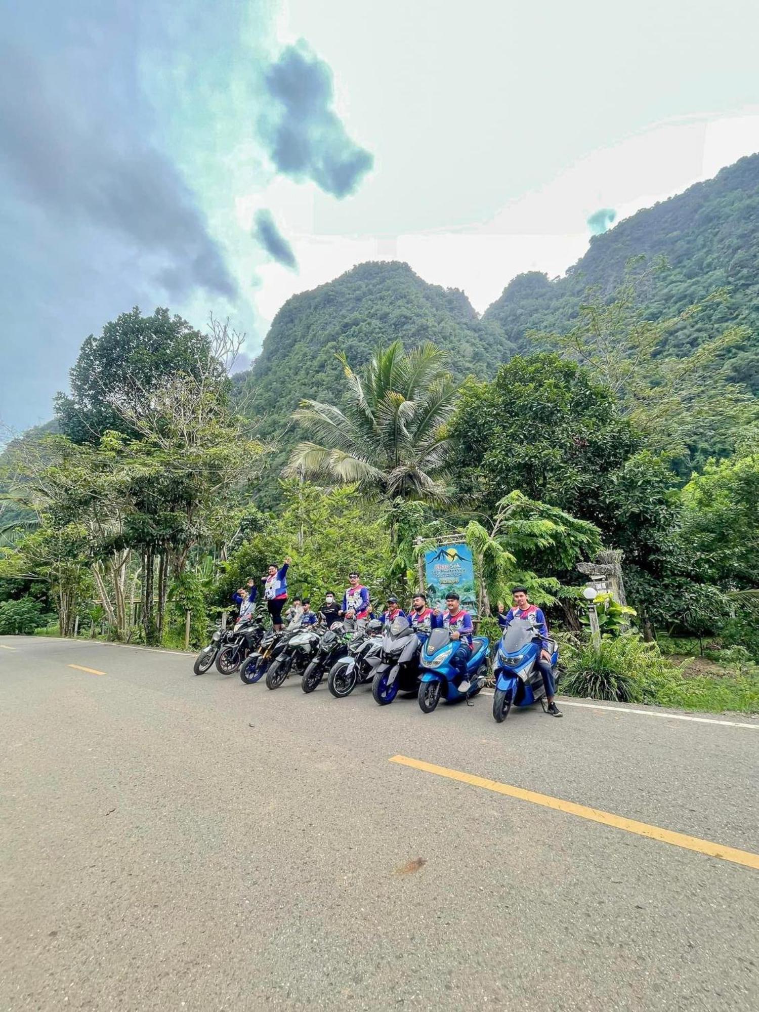 Khao Sok Mountain View Resort 2*