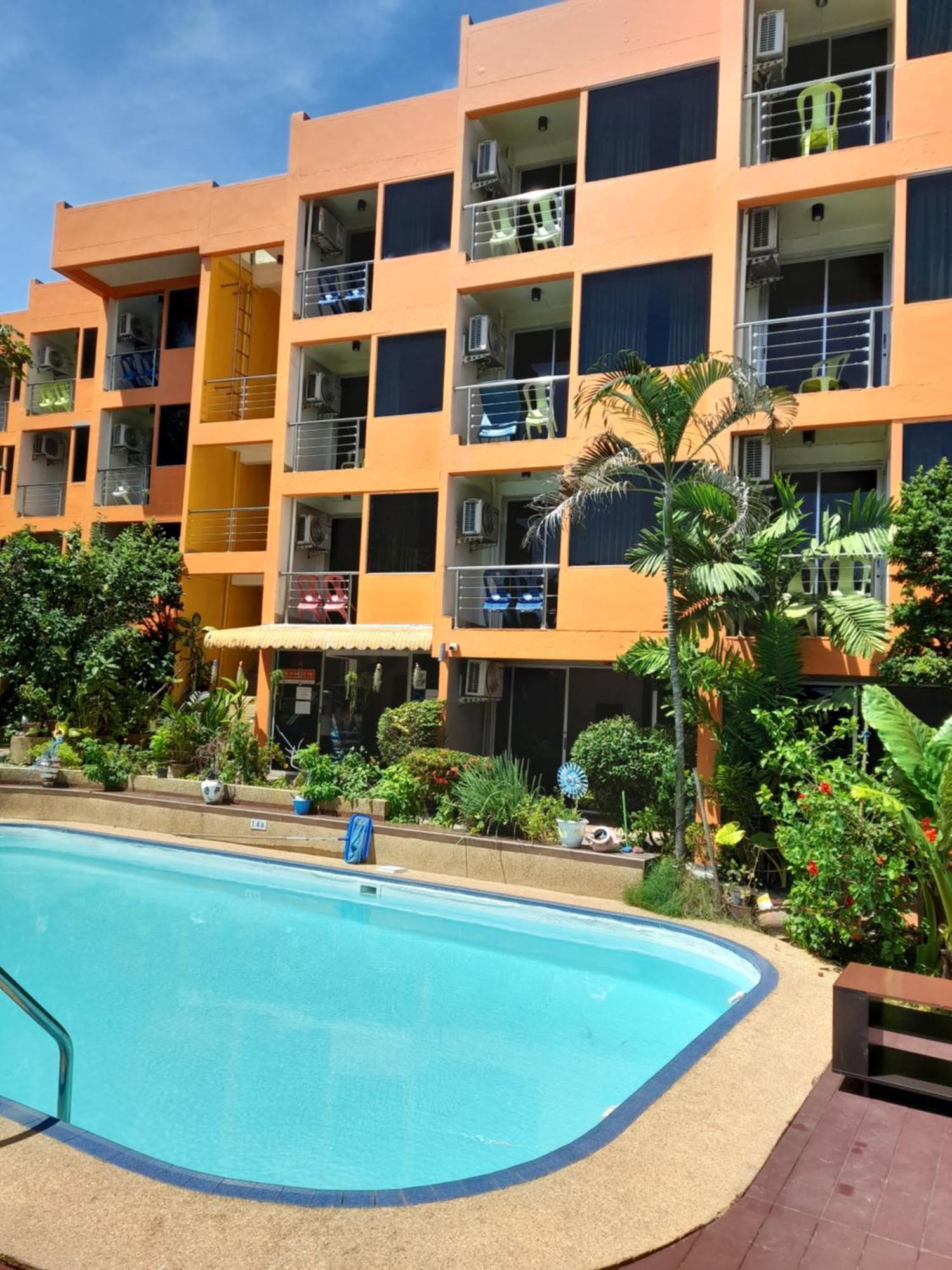 Porterhouse Beach Hotel 3*