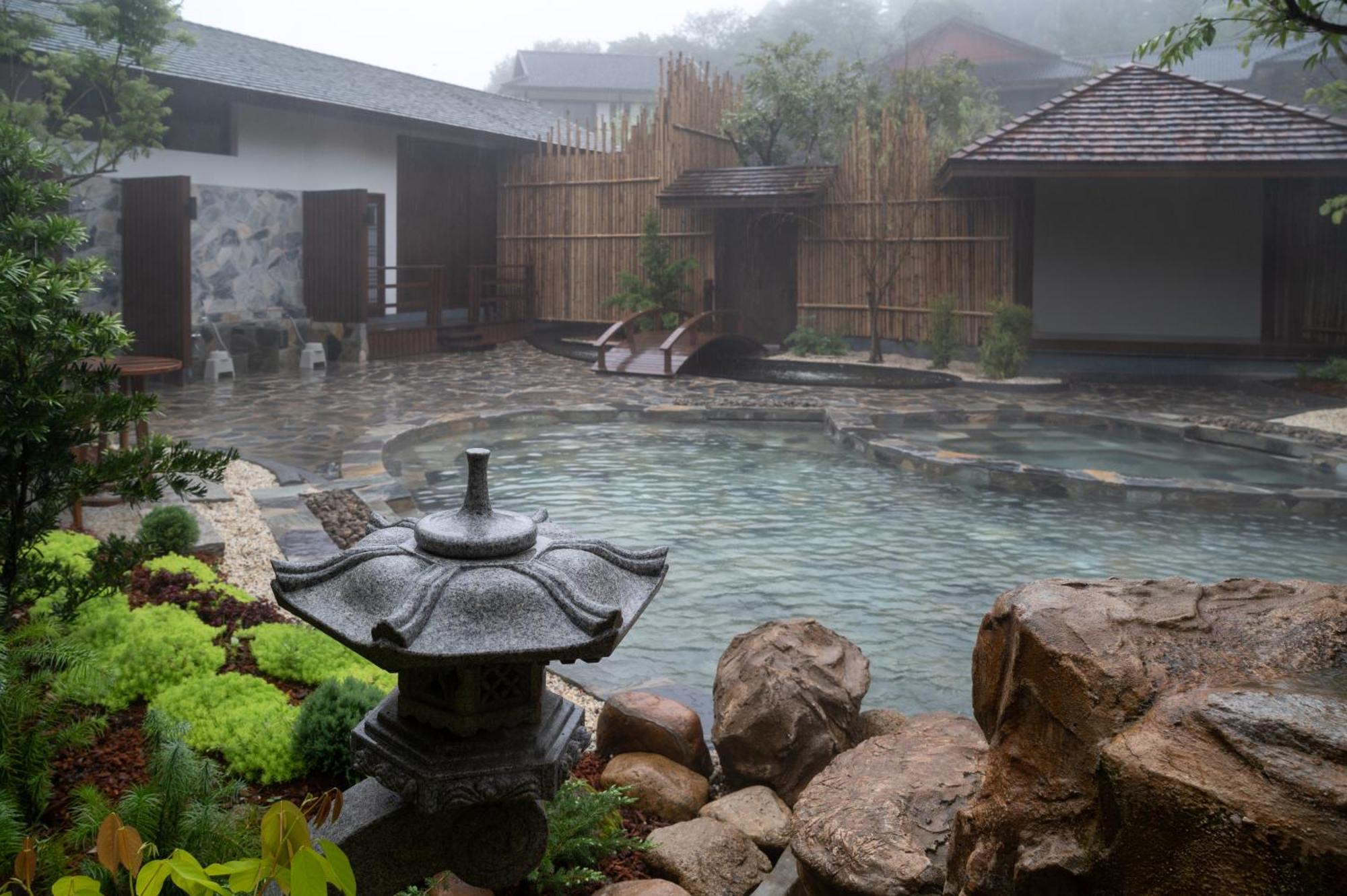 Resort Onsen At Moncham 5*