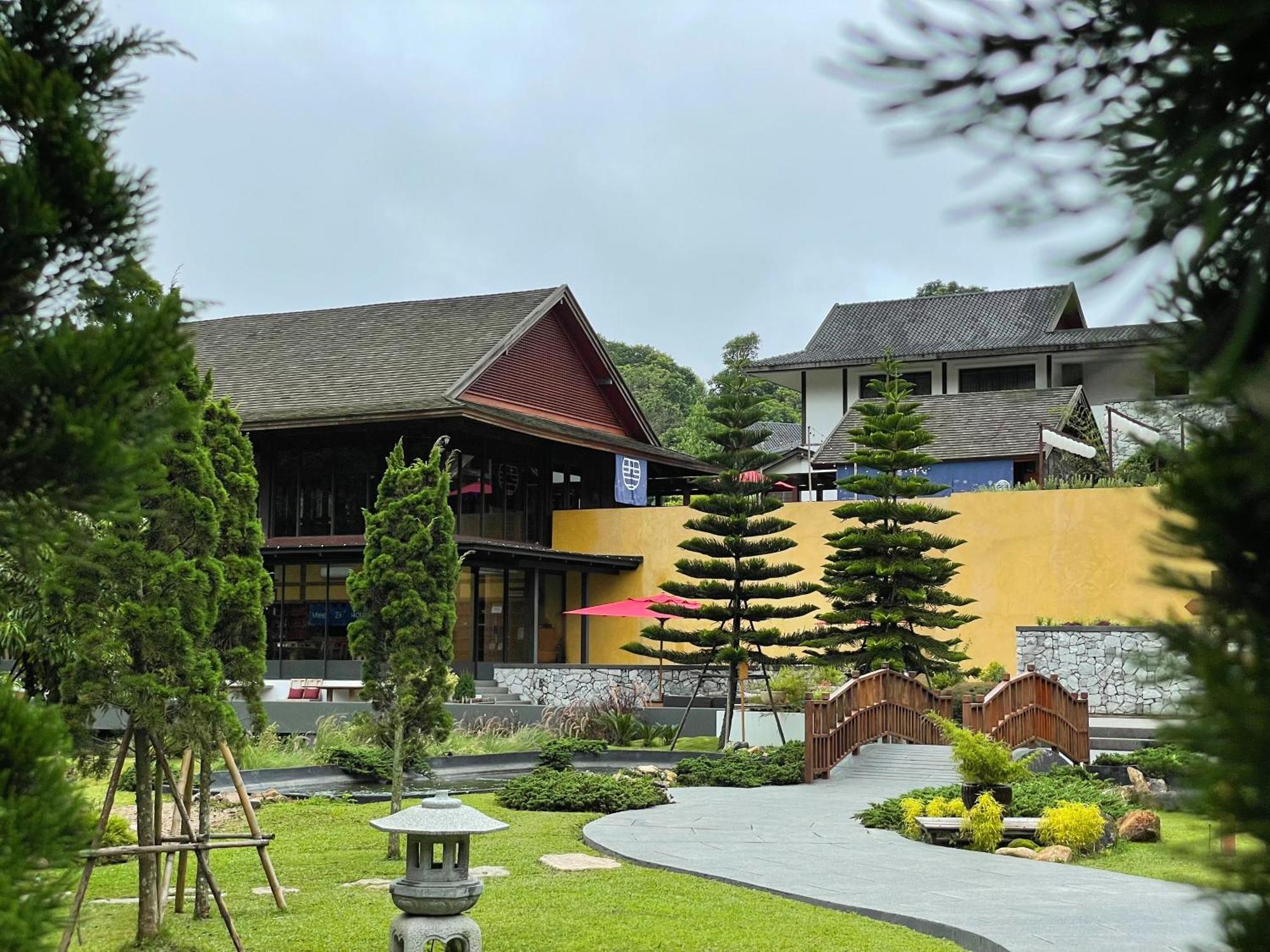 Onsen At Moncham Resort 5*