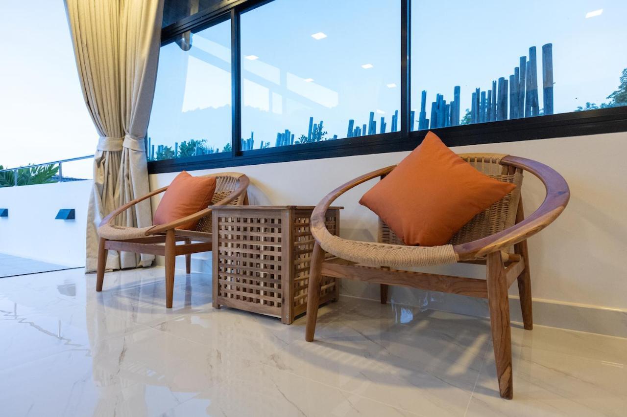 The Rooftop By G Estate Villa