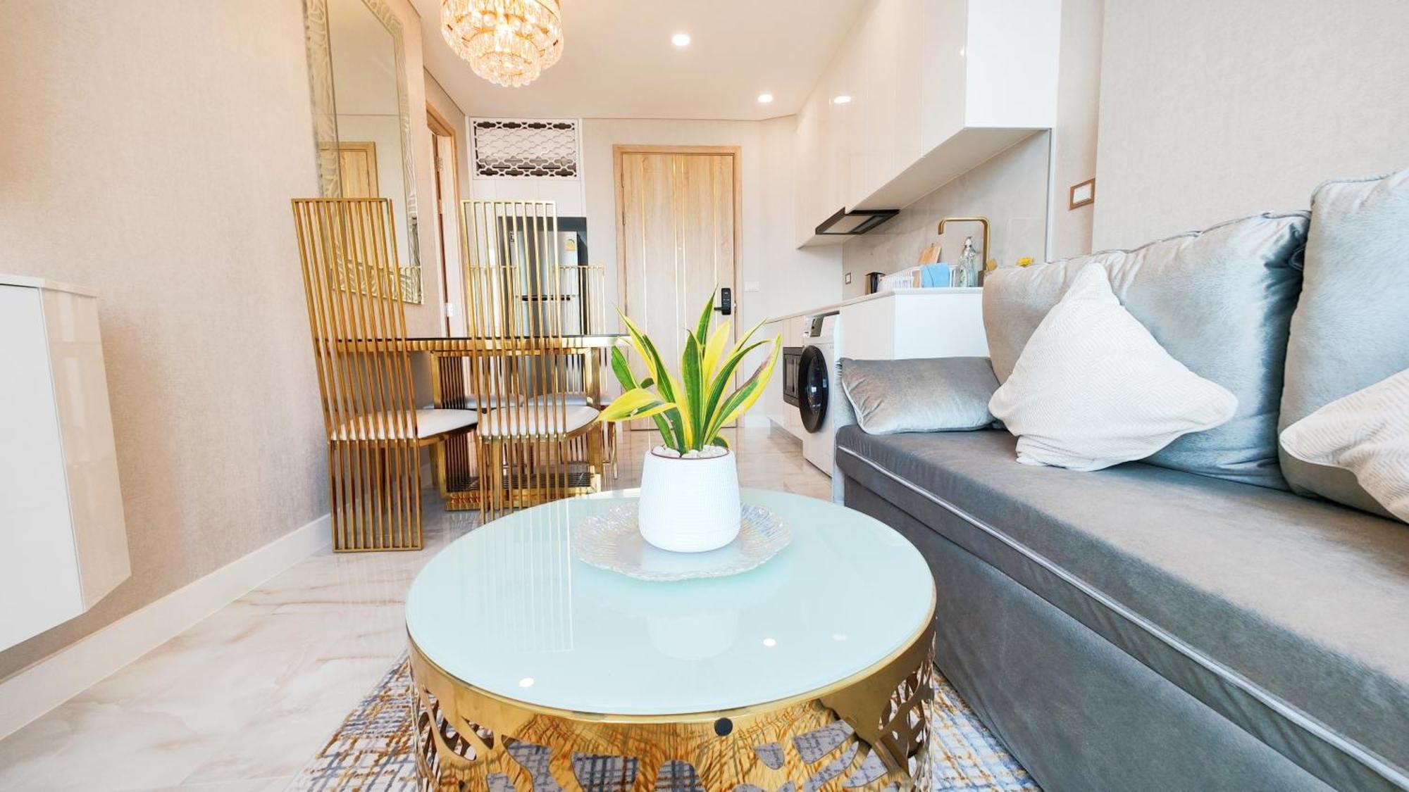 The Astra Sky River Apartment *