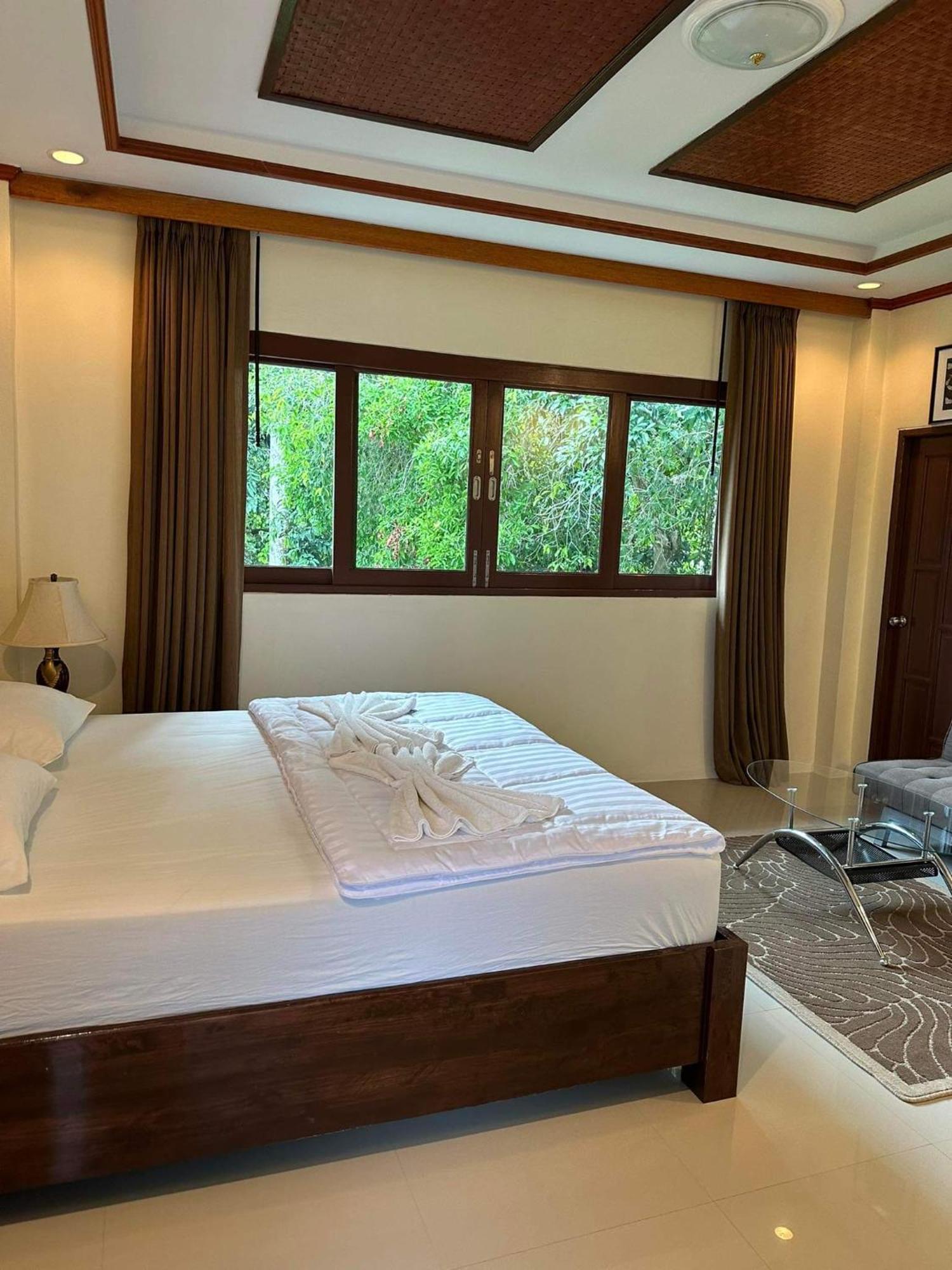Resort Buddha Raksa