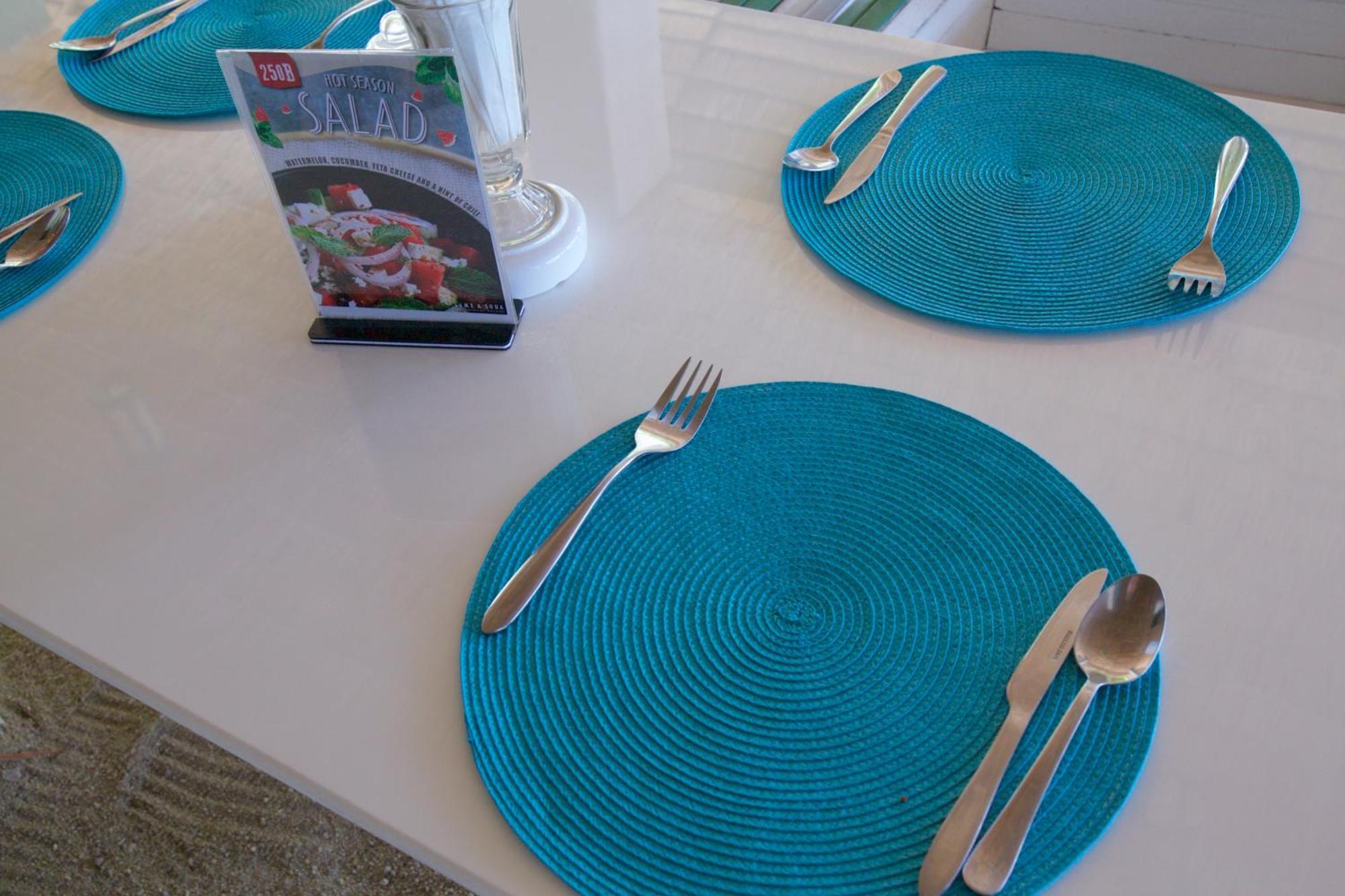 Resort Lime N Soda Beachfront 3*