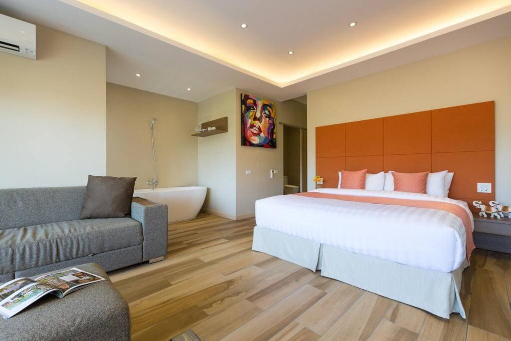 Villa 5-bdr Luxury At A With Club And Concierge Service