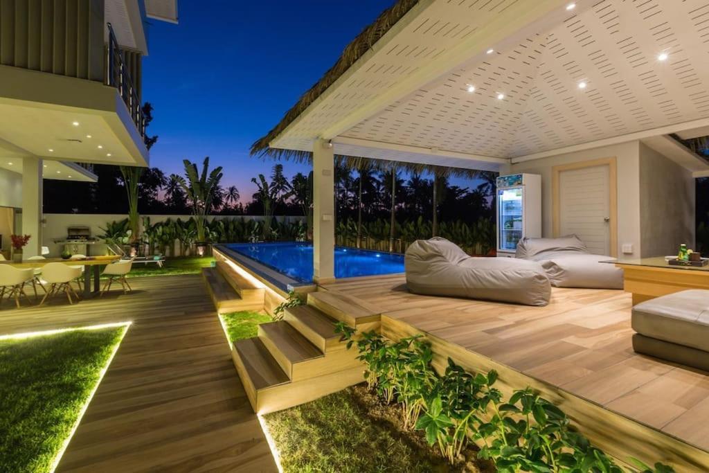 5-bdr Luxury At A With Club And Concierge Service Mae Nam