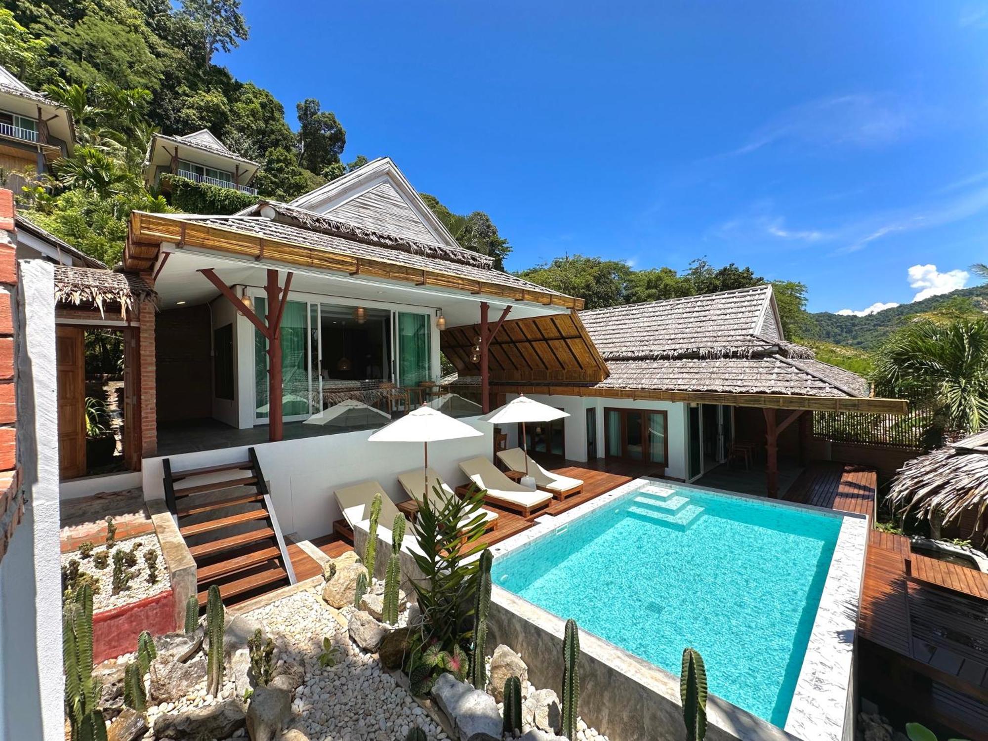 Baan Phuvara Retreat - Romantic Jacuzzi Mountain View *