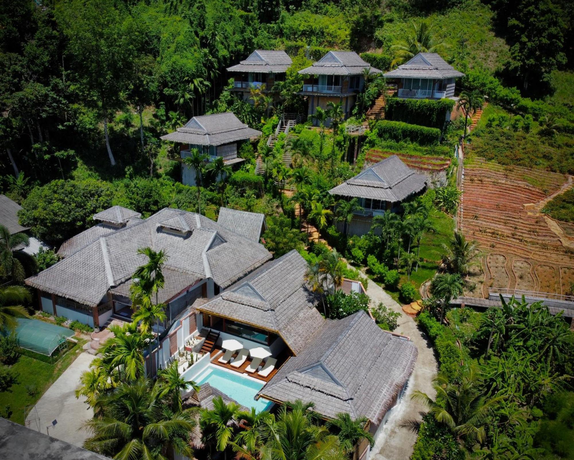 Baan Phuvara Retreat - Romantic Jacuzzi Mountain View Guest house