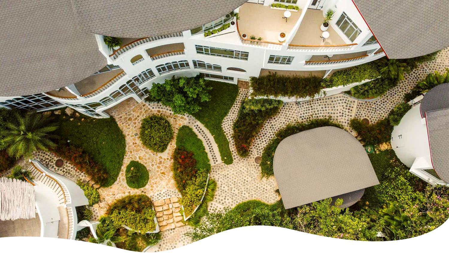 Ampersand Resort