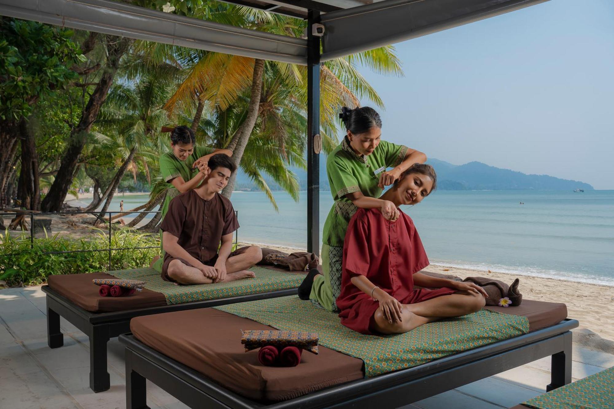 Hotel Paradise Hill 4*