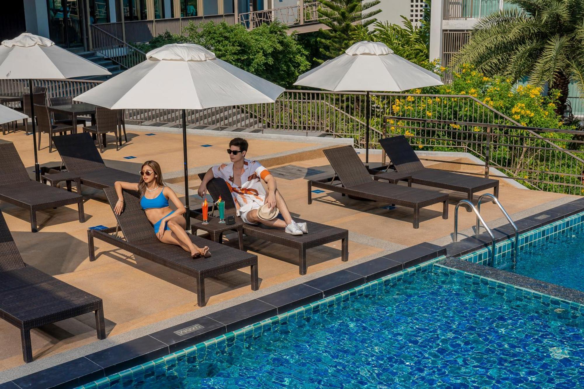 Paradise Hill Hotel