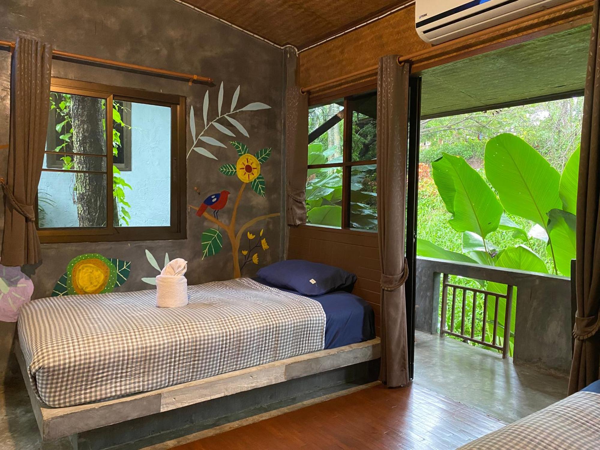 Shaya Guest house Pai