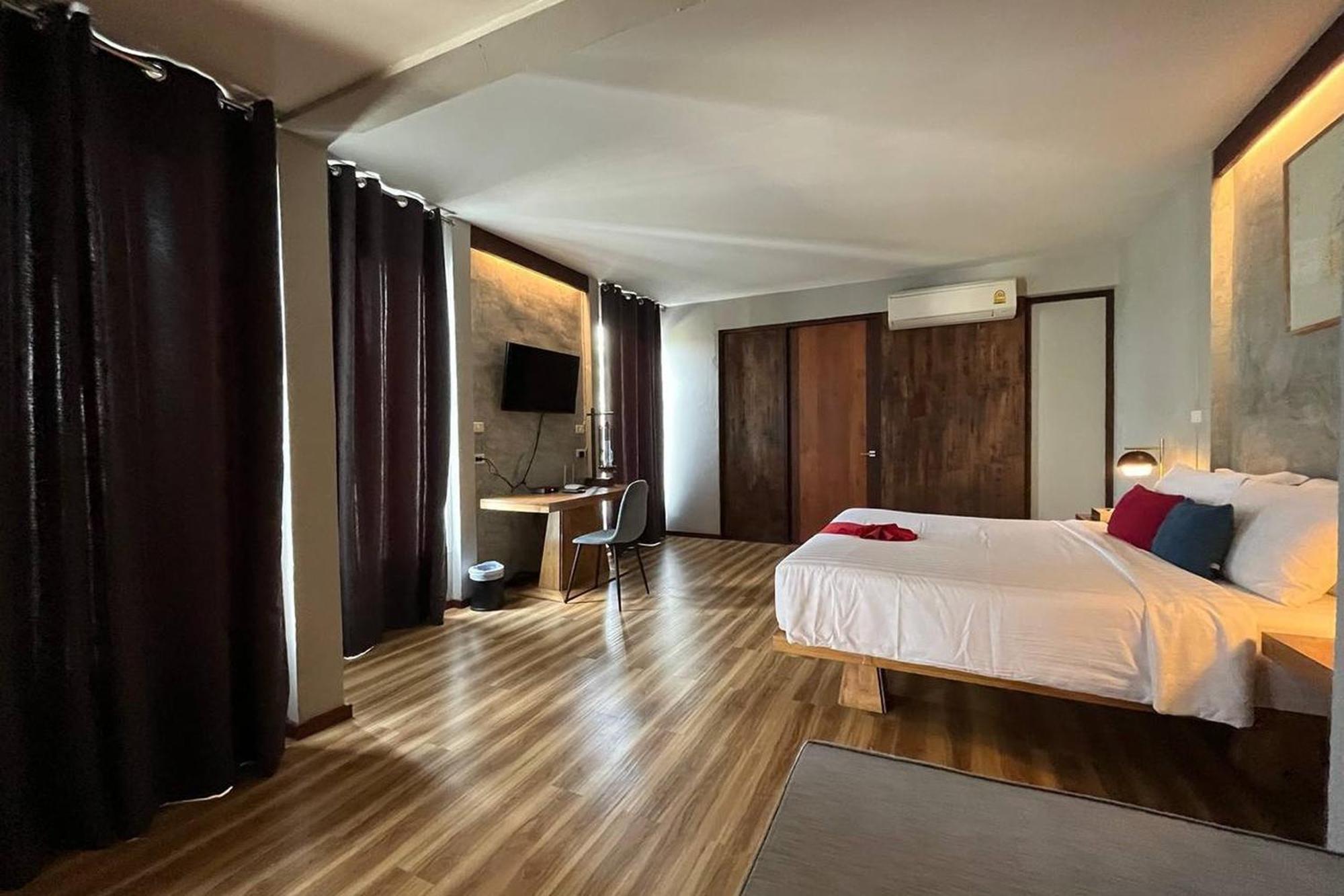 Tanya Baan Bon Doi Villa