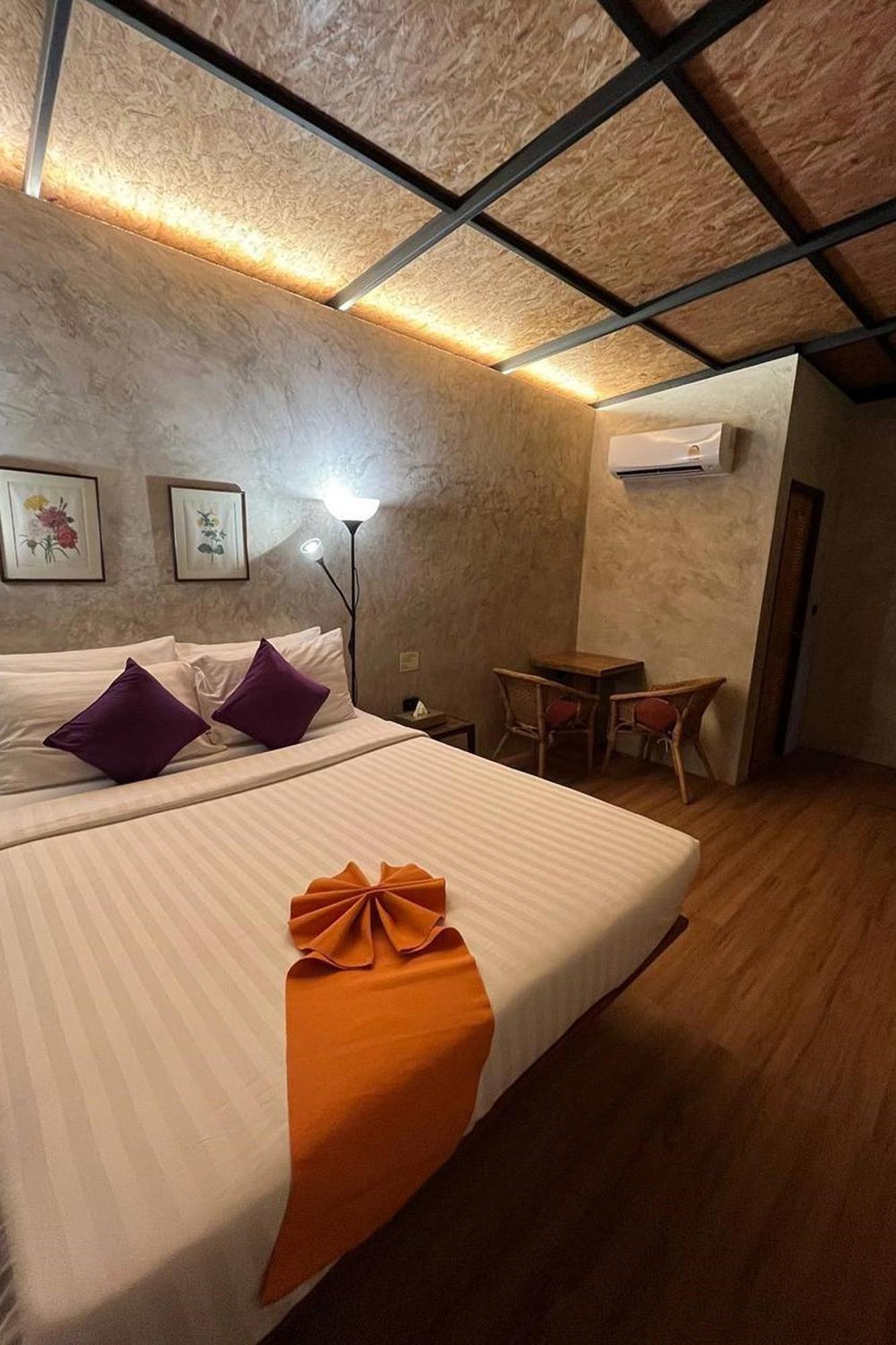 Tanya Baan Bon Doi Villa *