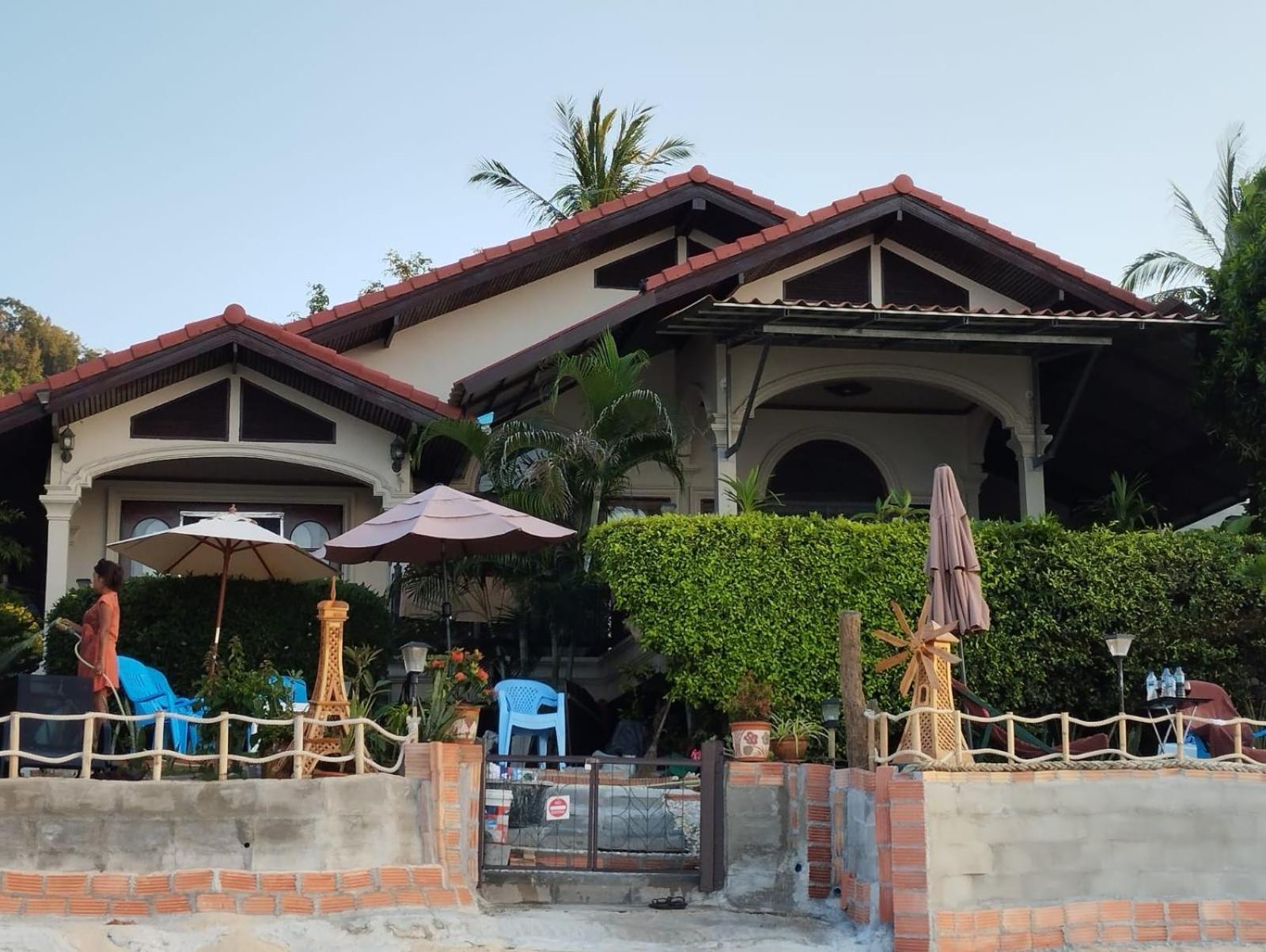Luxury Front Sea Private Villa, 3 Bedroom On The Bang Po Maenam ,ko Samui Ban Bang Po