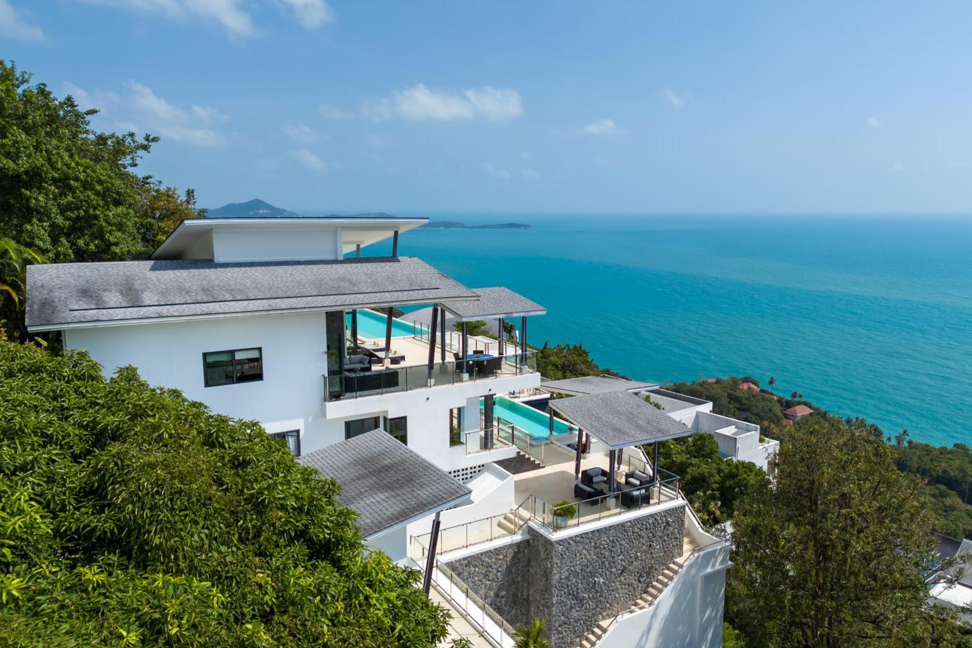 Karpe Diem - Twin Infinity Pools