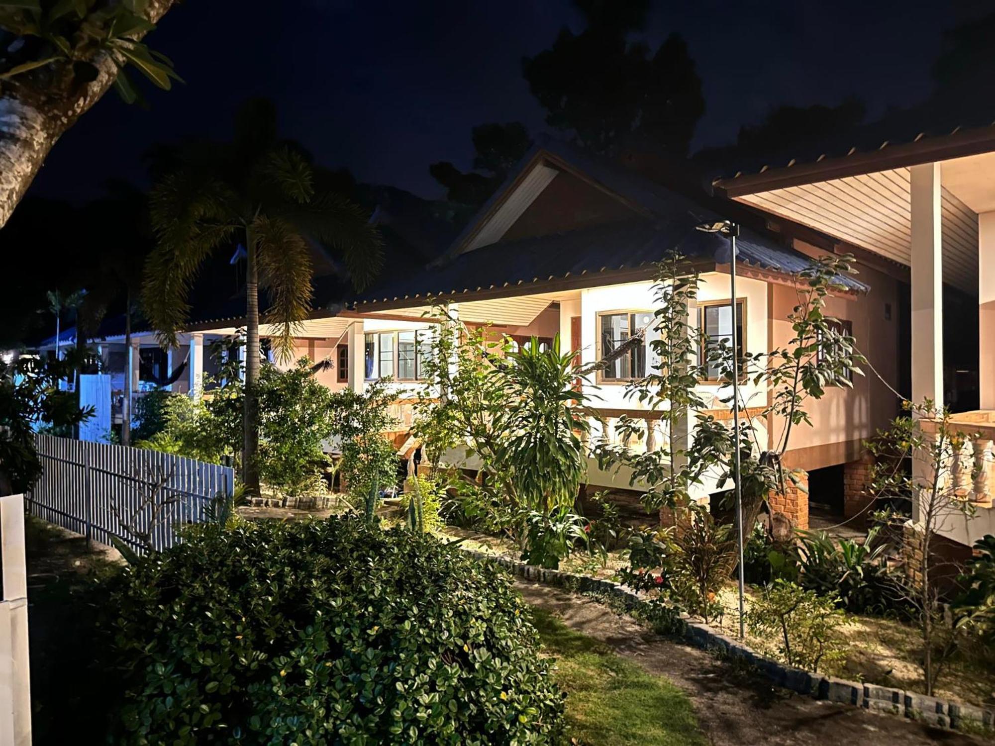 Ibiza 3* Haad Yao