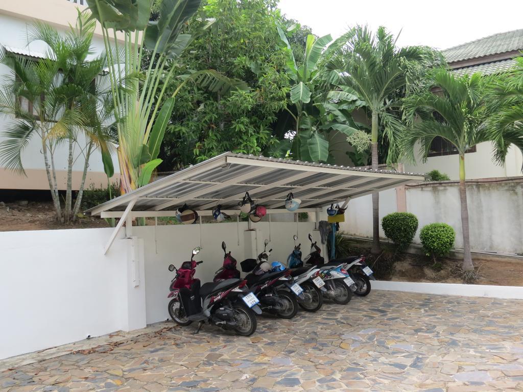 Baan Jasmin Village Holiday home *