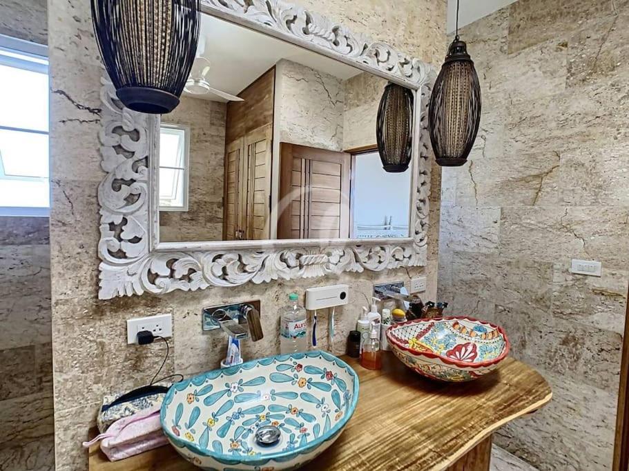 Blue Bay Villa *