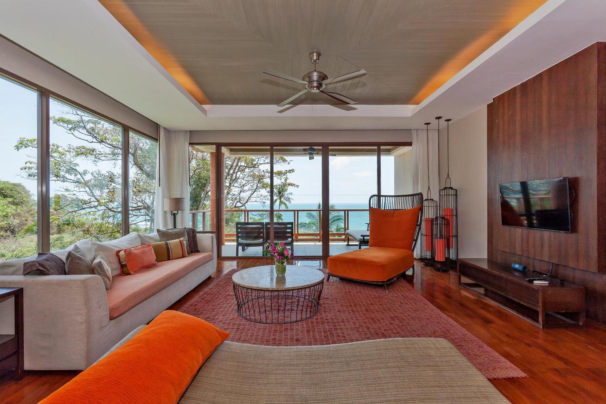 Apartment Shasa - Luxury Beachfront