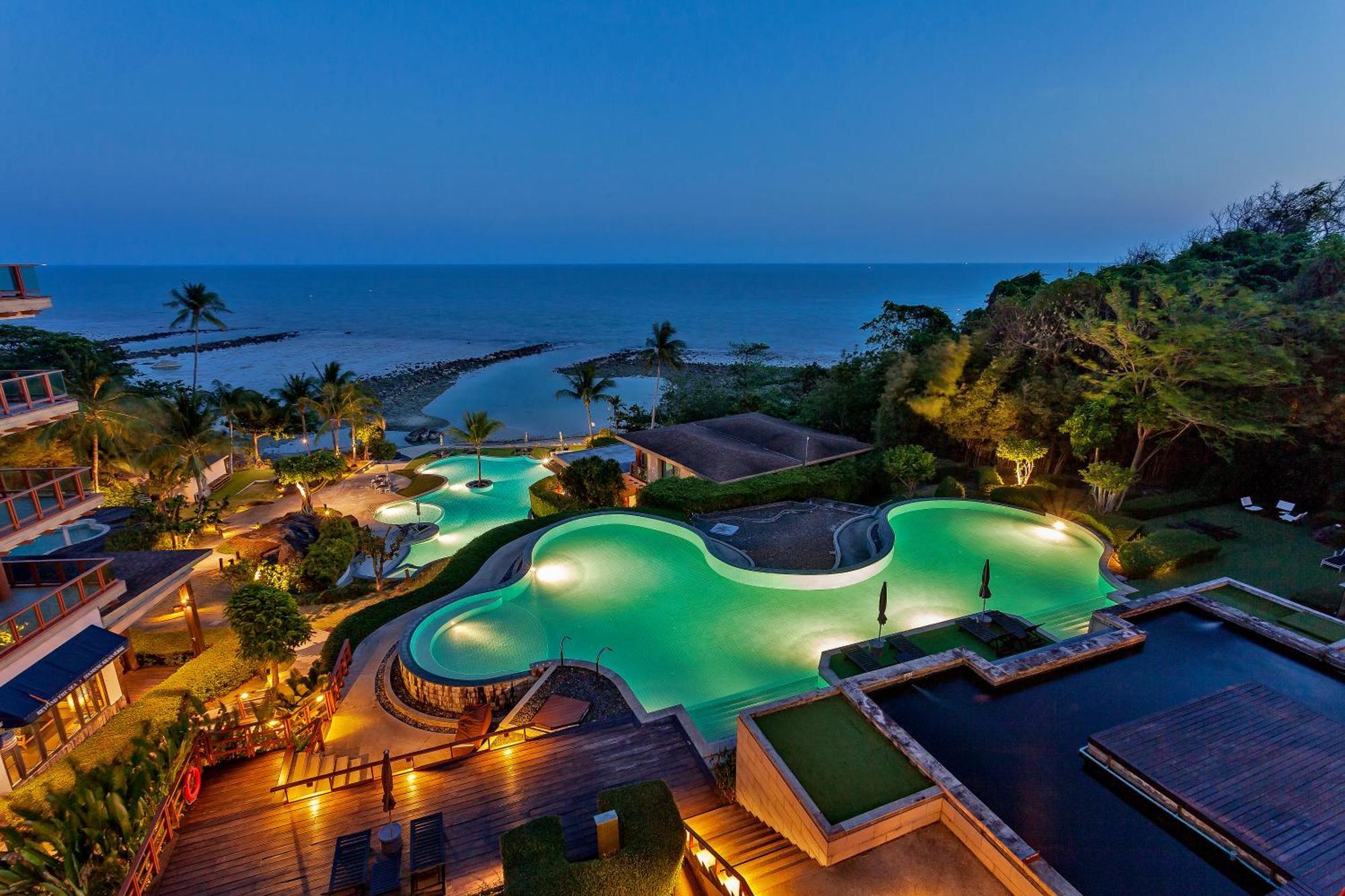 Apartment Shasa - Luxury Beachfront *