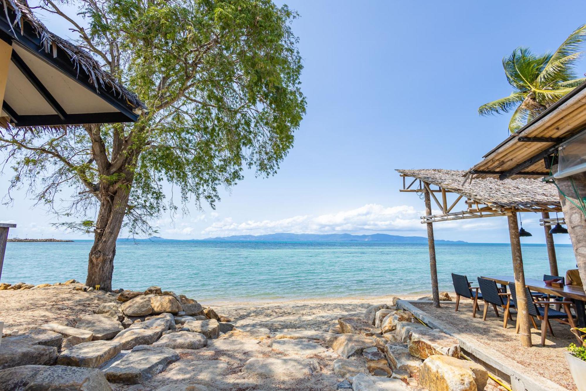 Hotel Absolute Beachfront 5*