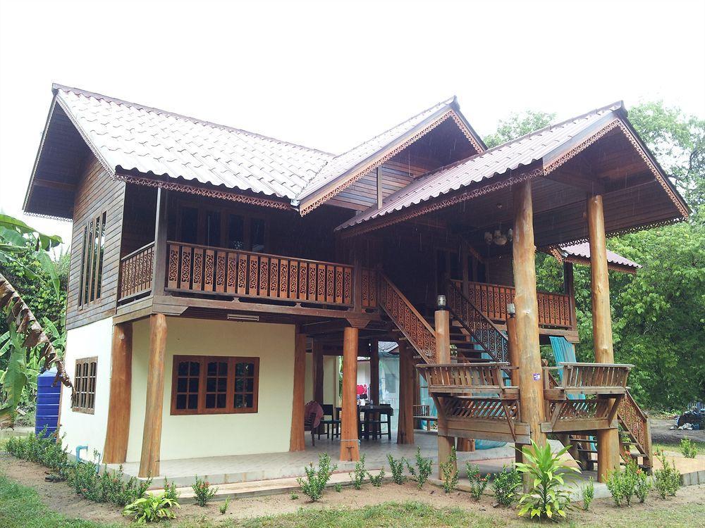 Baan Boonrod Lamai Beach (Koh Samui)