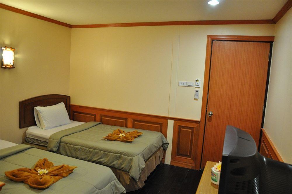 Rs Hotel