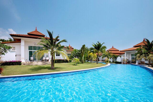 Resort Terra Village