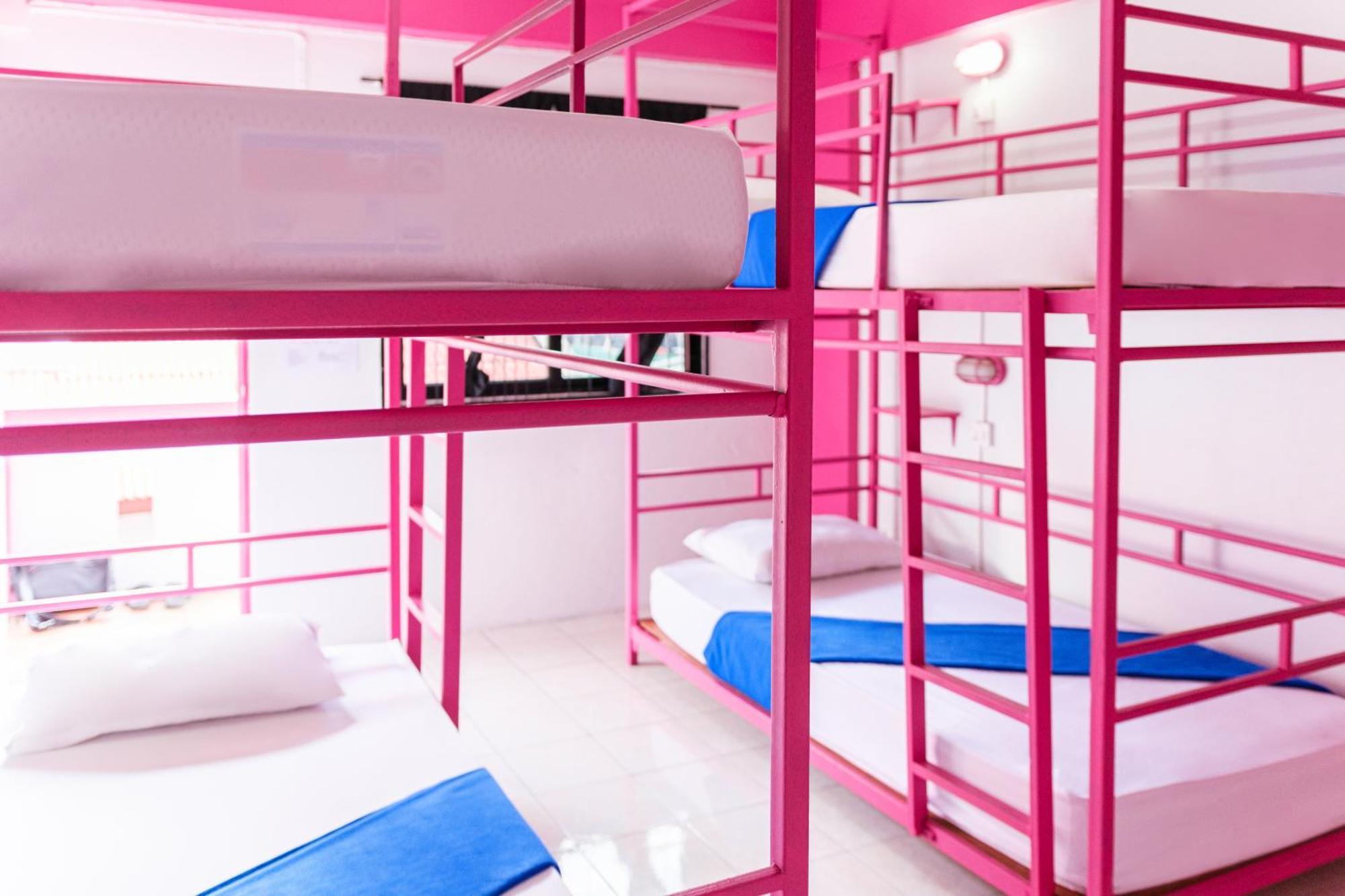 Slumber Party Hostel *