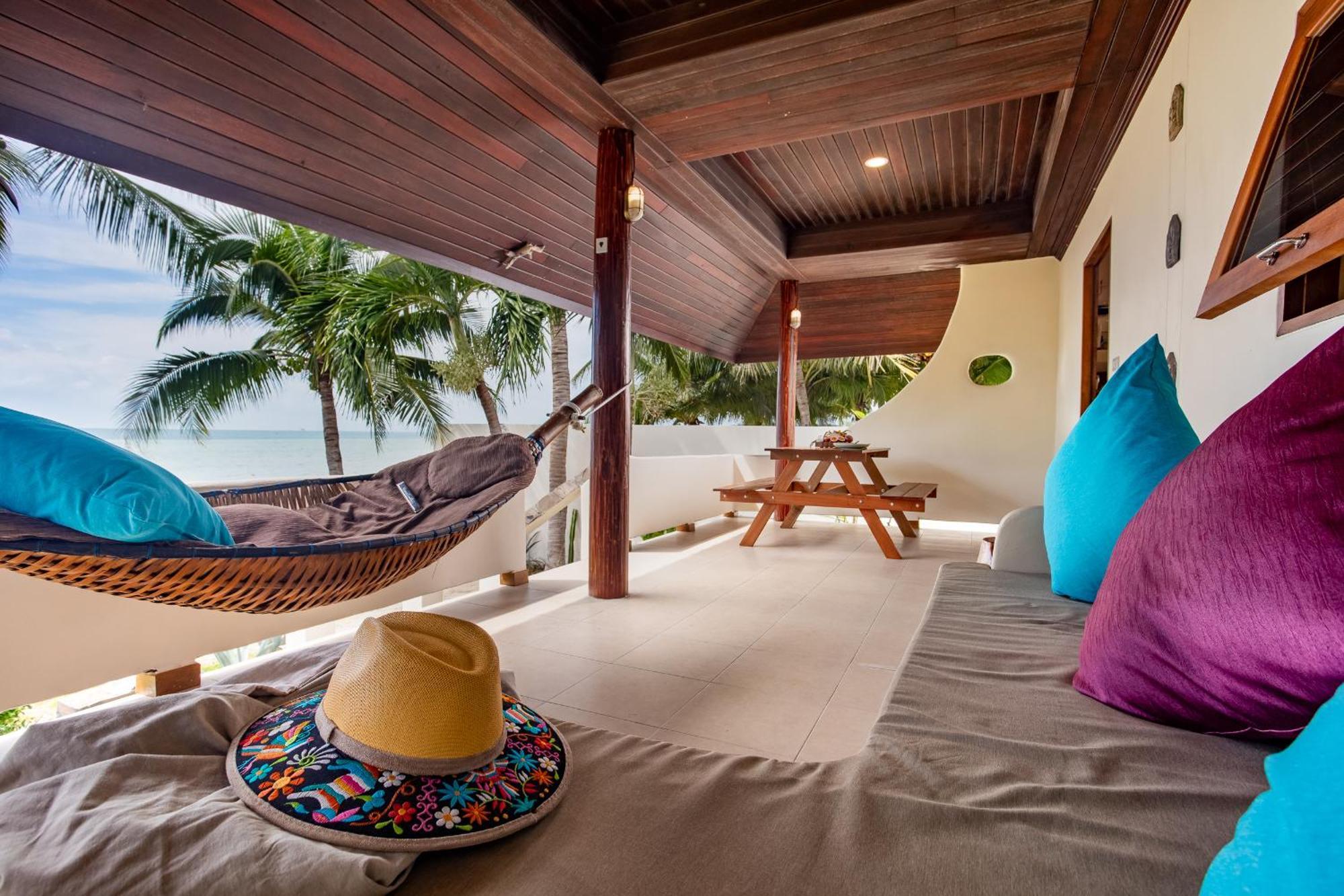 Three Rare & Private Front Guest house *